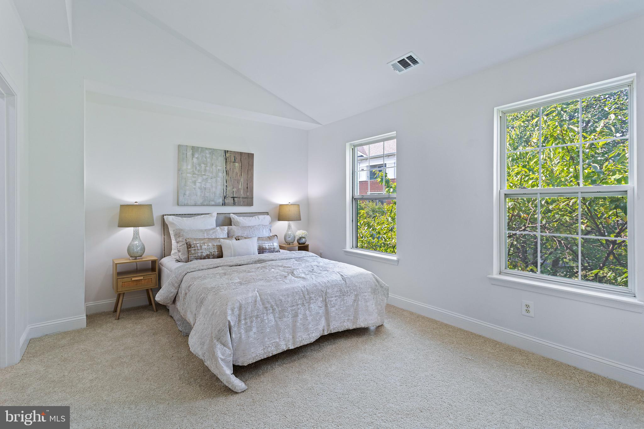 KING FARM BAILEYS COMMON - Residential