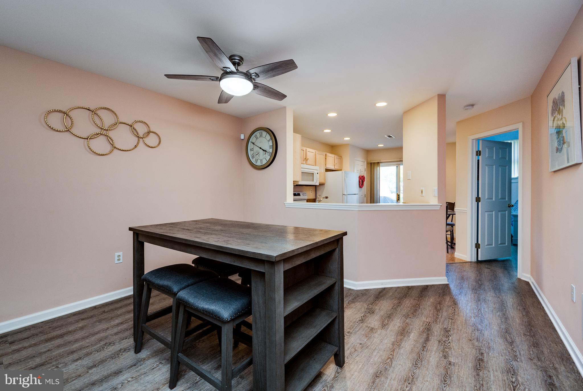 SPRING RIDGE - Residential