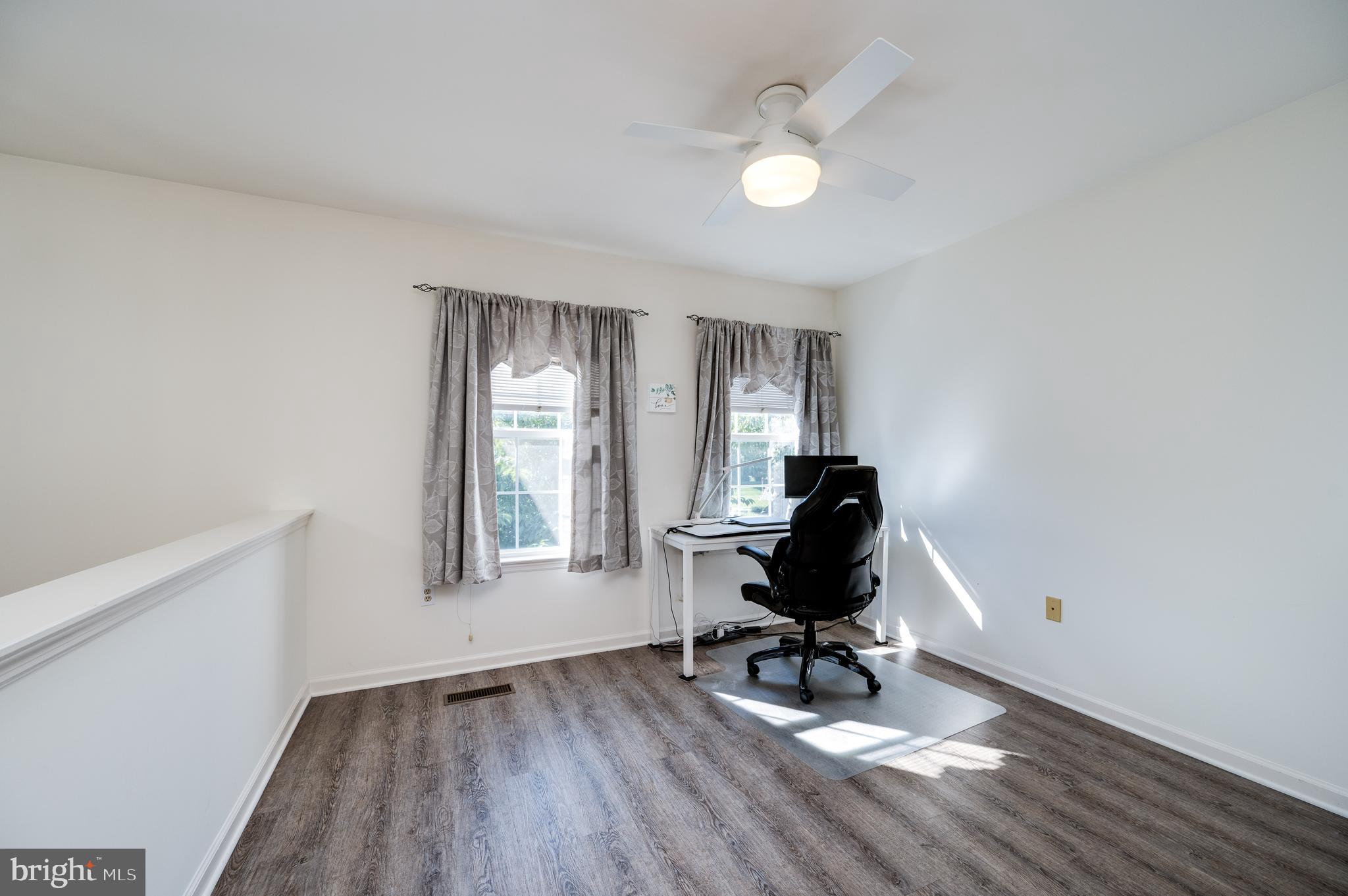 SPRING RIDGE - Residential