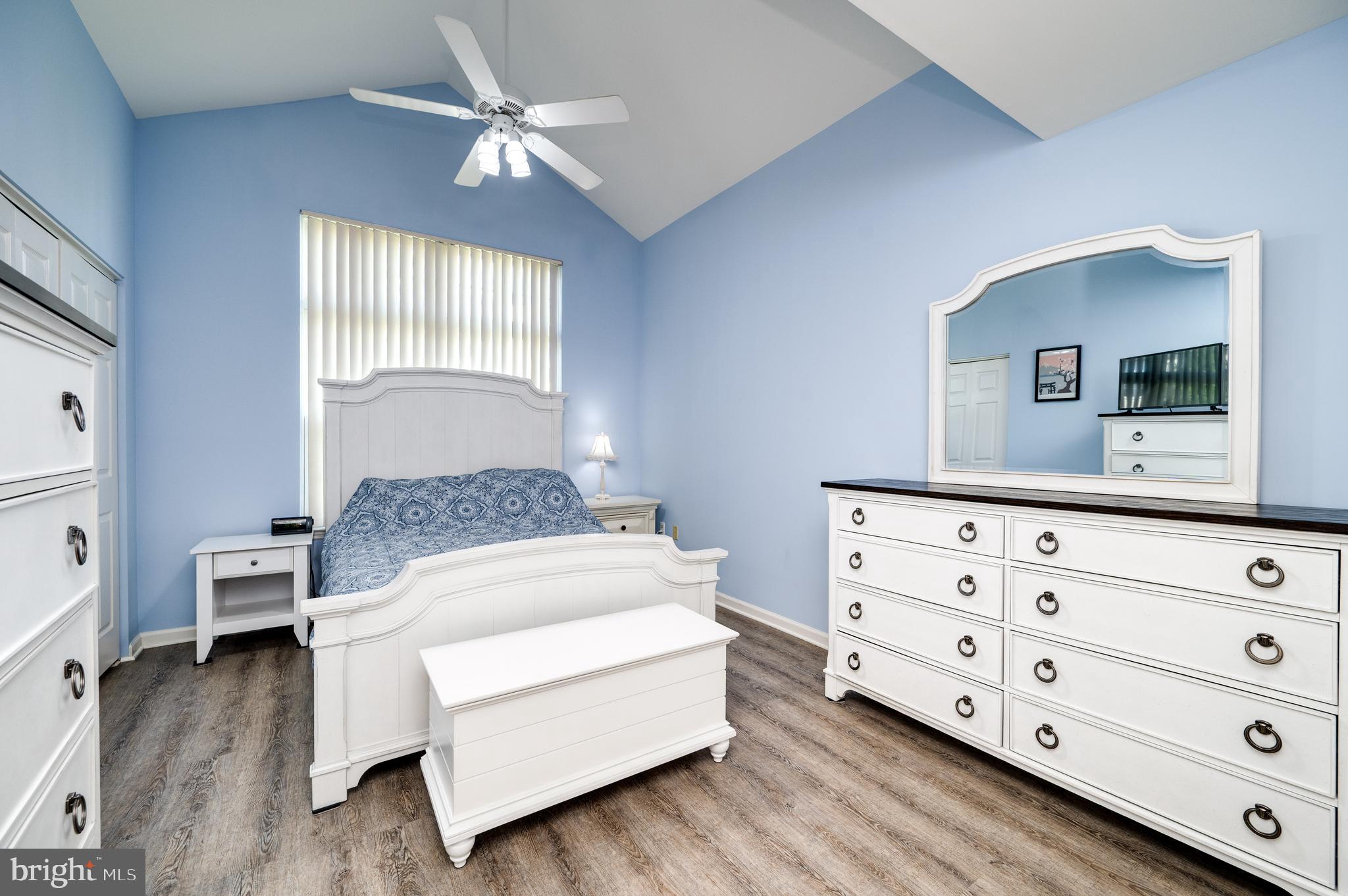 SPRING RIDGE - Residential