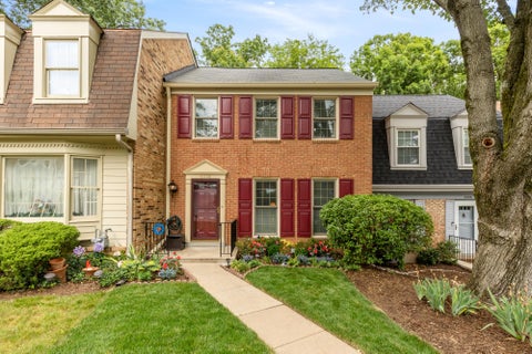 Photo of 5006 Domain Place, ALEXANDRIA, VA 22311 (MLS # VAAX2062474)