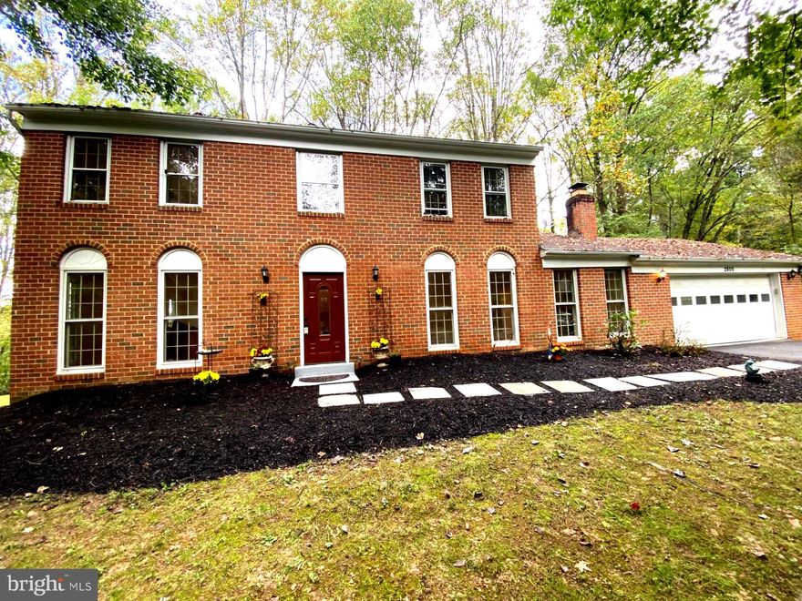 We have found you the perfect hidden gem on a magnificent, private 1/2acre lot in Oakton, Virginia.  This cozy 4 bedroom, 2 1/2 bath, colonial, with over 2000sf on the top 2 levels and over 700+sf in lower level, is tucked away, in its own scenic private oasis on this prime lot.
This home offer lots of traditional charm with wainscotting and more.  The main level offers a gas fireplace in family room, huge sunroom/living room, dining room to seat a large table and china cabinet, the kitchen with new stainless steel cook top, oven and dishwasher, deck of kitchen, and a huge 2 car garage, with addition 3/4 car parking on driveway.  The upper level has a staircase with a landing, 4 large bedrooms with deep/walk in closets and 2 full bathrooms.  The lower level is partially finished, with open space to enjoy as a movie or play room.  We  also have a den/office/yoga/exercise room,  and a large unfinished workbench area and utility room.  This home has new paint throughout the house, with real hardwood floors on the top 2 levels and floating wood floor in lower level and a NEW Roof coming soon.  Being on a pipestem, this home offers full privacy and the most amazing sunsets and scenic views, for you and your guests to enjoy while entertaining on the deck or enjoying quality time.   (Owner’s photos in gallery.)  
You are invited to visit to experience the sunsets and deer in person by visiting the open houses or scheduling a tour.
Drive down the farm roads and feel like you are in old country yet so near to the city (so remember to drive slow).  Your new home will be (approximations): 3 miles to Fair Oaks Hospital, 4 miles to Fair Oaks Mall, 4 miles to Costco & Home Depot, 5 miles to Lowes, 6 miles to Fair Lakes movies and shopping center, 7.5 miles to Vienna metro, and less than 10 miles to Dulles International Airport.