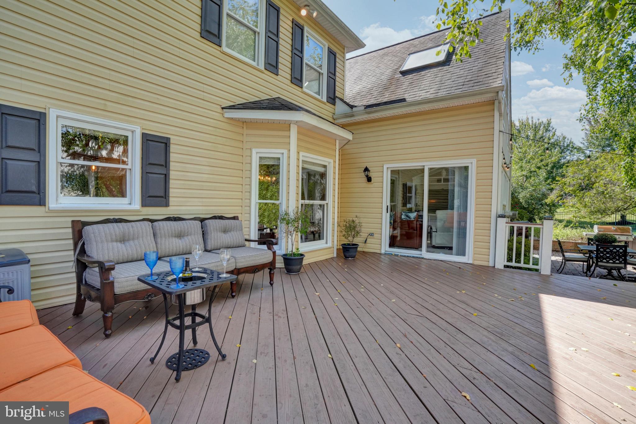 PROVIDENCE RIDGE - Residential