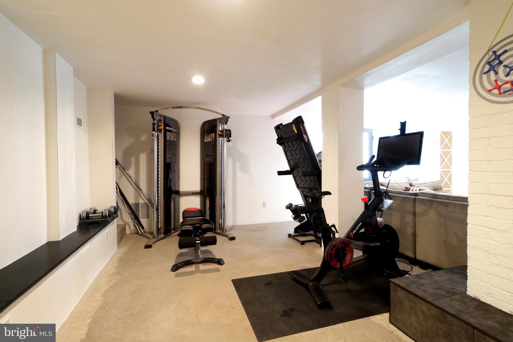 STATE COLLEGE BORO - Residential