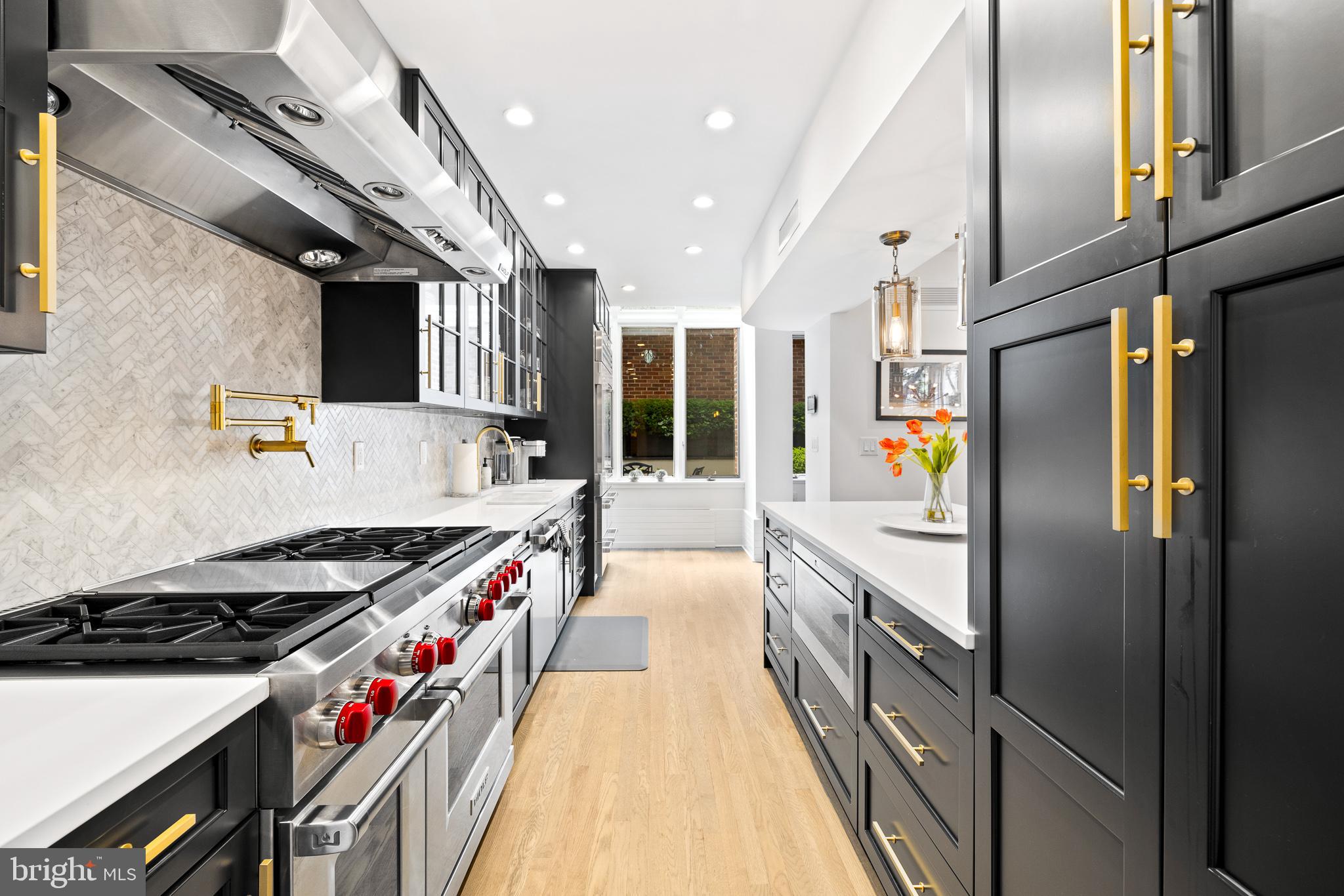 SOCIETY HILL - Residential