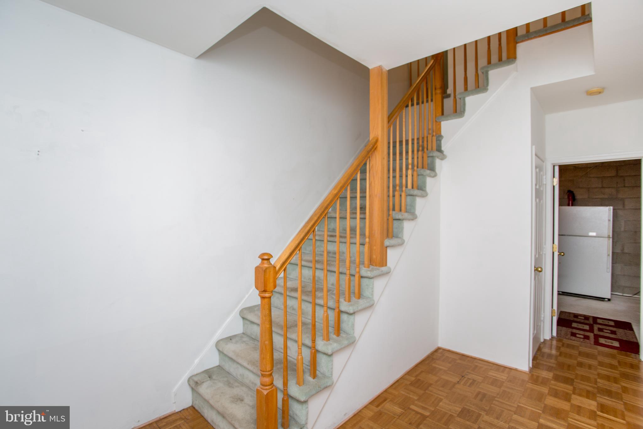 42 WINGED FOOT LANE
