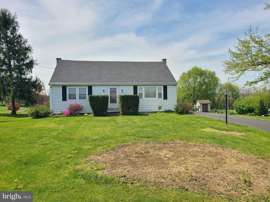 Photo of 6 Refton Road, WILLOW STREET, PA 17584 (MLS # PALA2068744)