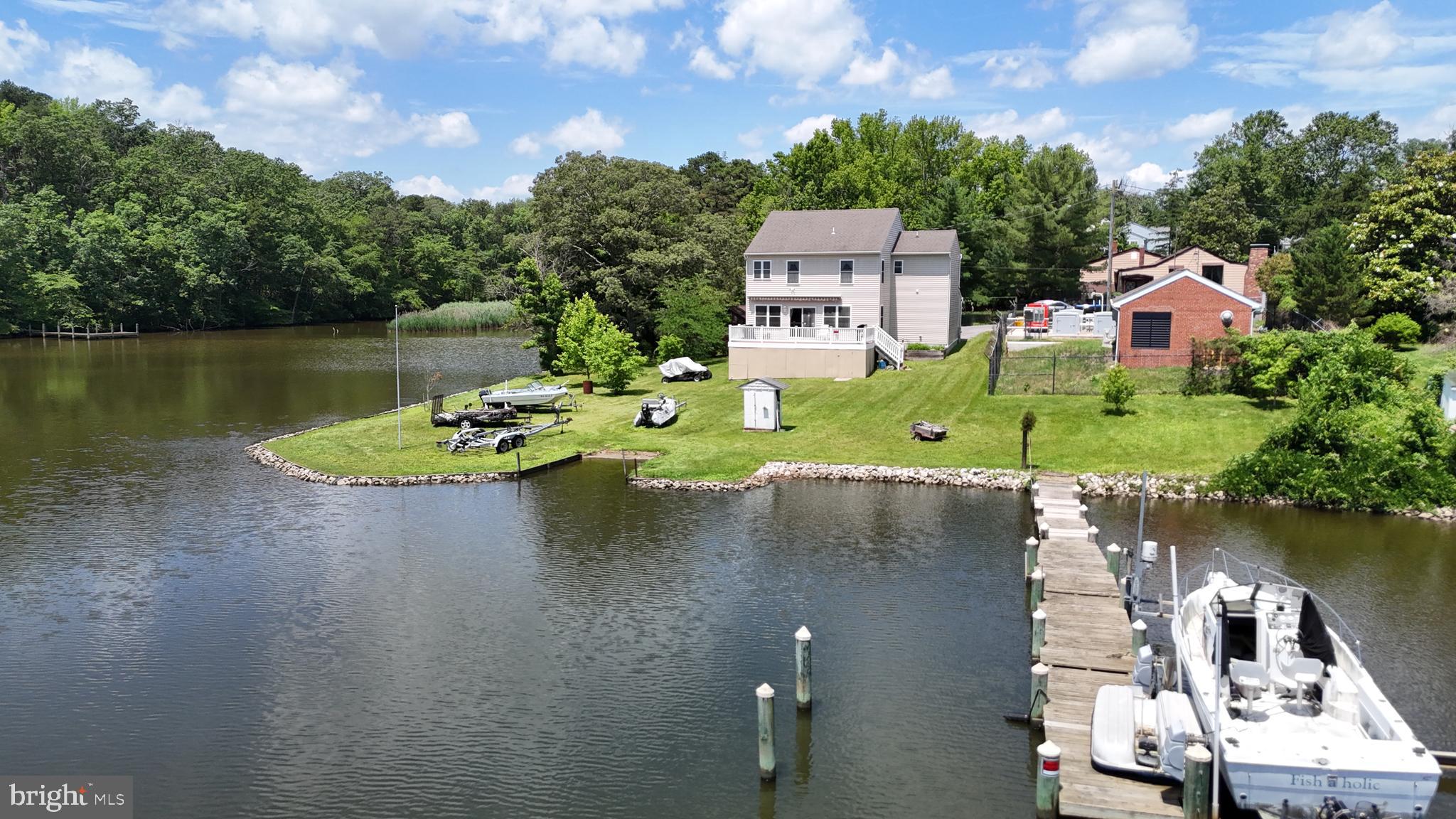 8113 STONE HAVEN DRIVE