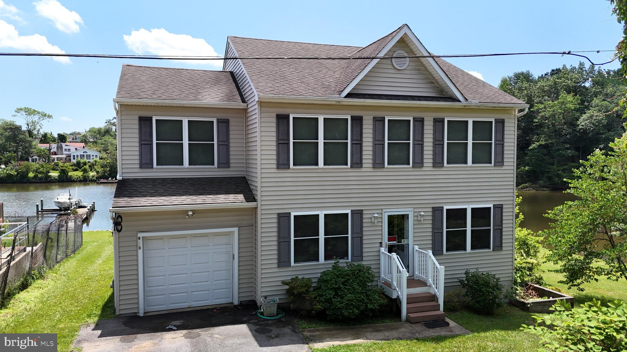 8113 STONE HAVEN DRIVE