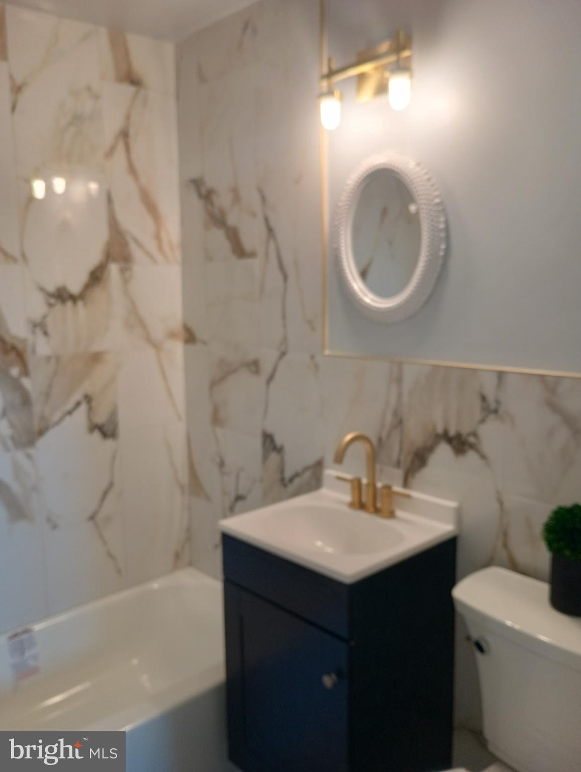 PHILADELPHIA (NORTHEAST) - Residential