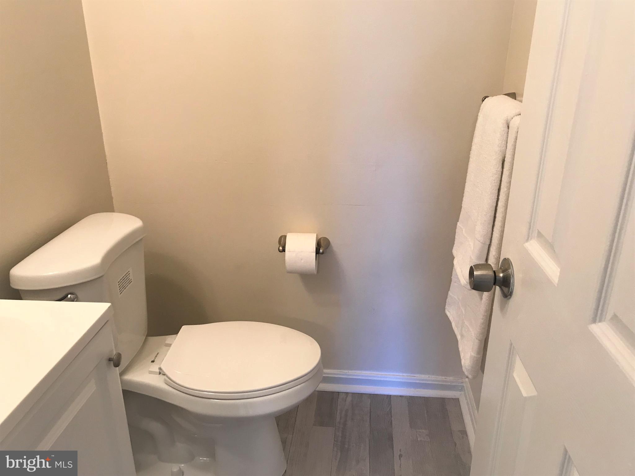 ST CHARLES HAMPSHIRE - Residential