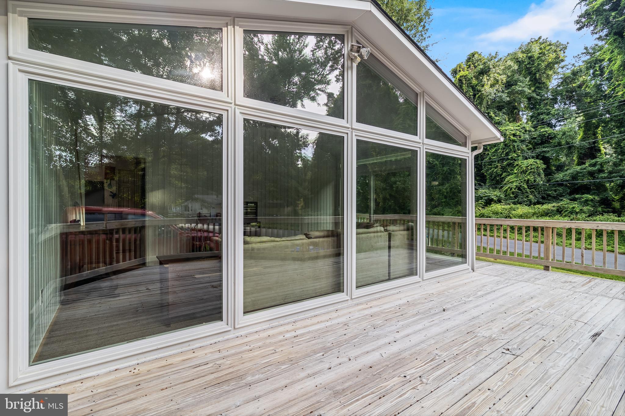 COBB ISLAND - Residential