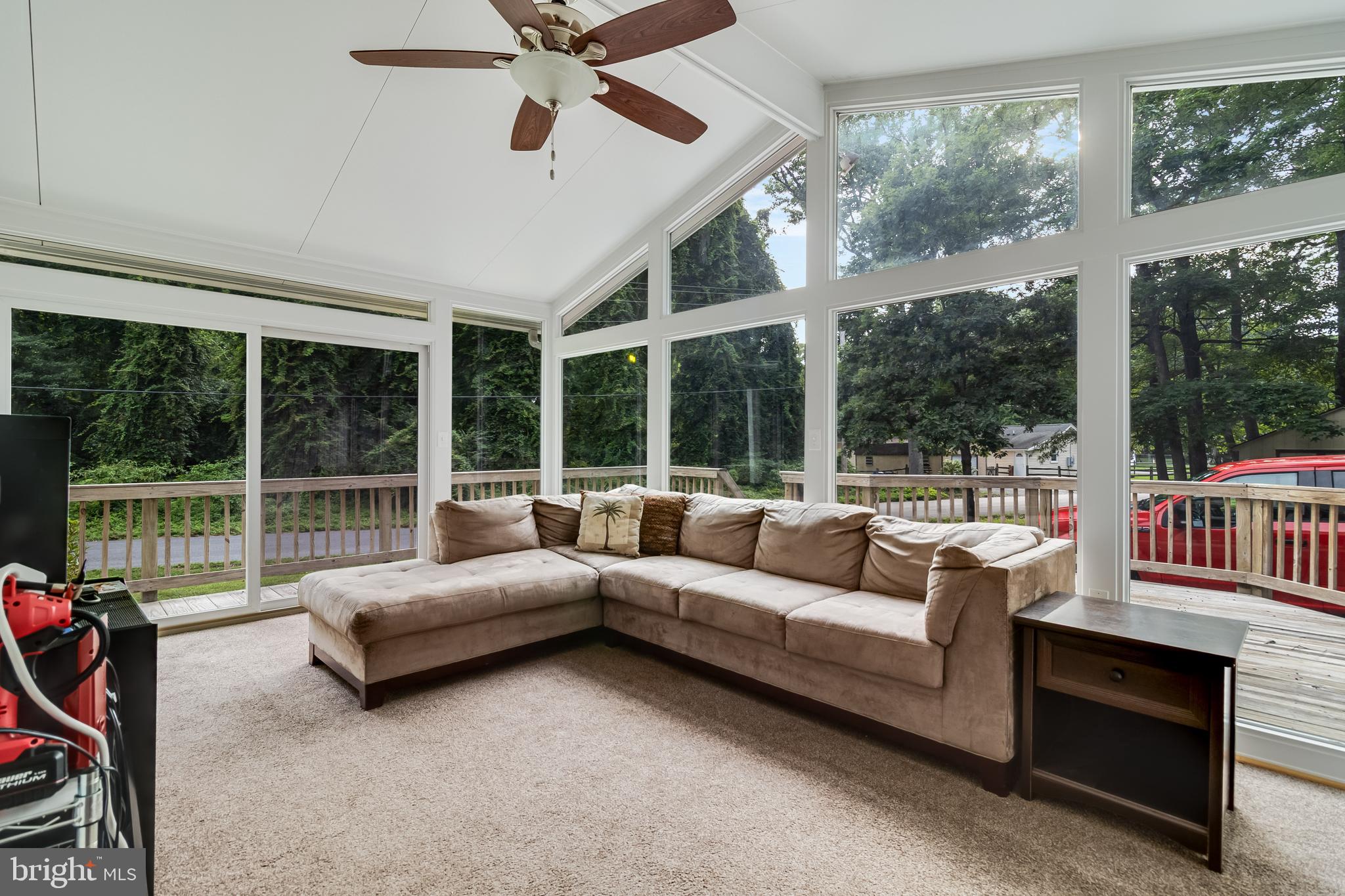 COBB ISLAND - Residential