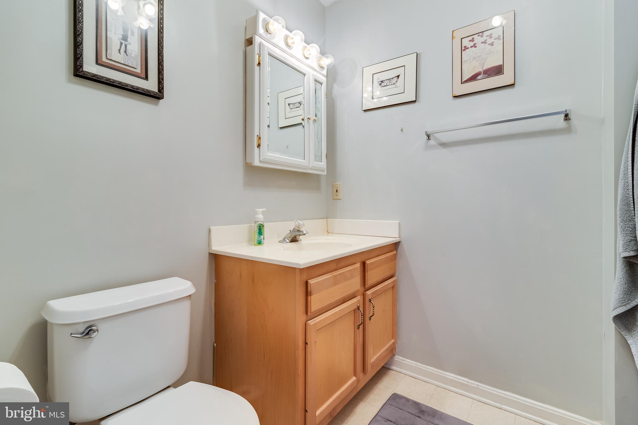 COBB ISLAND - Residential