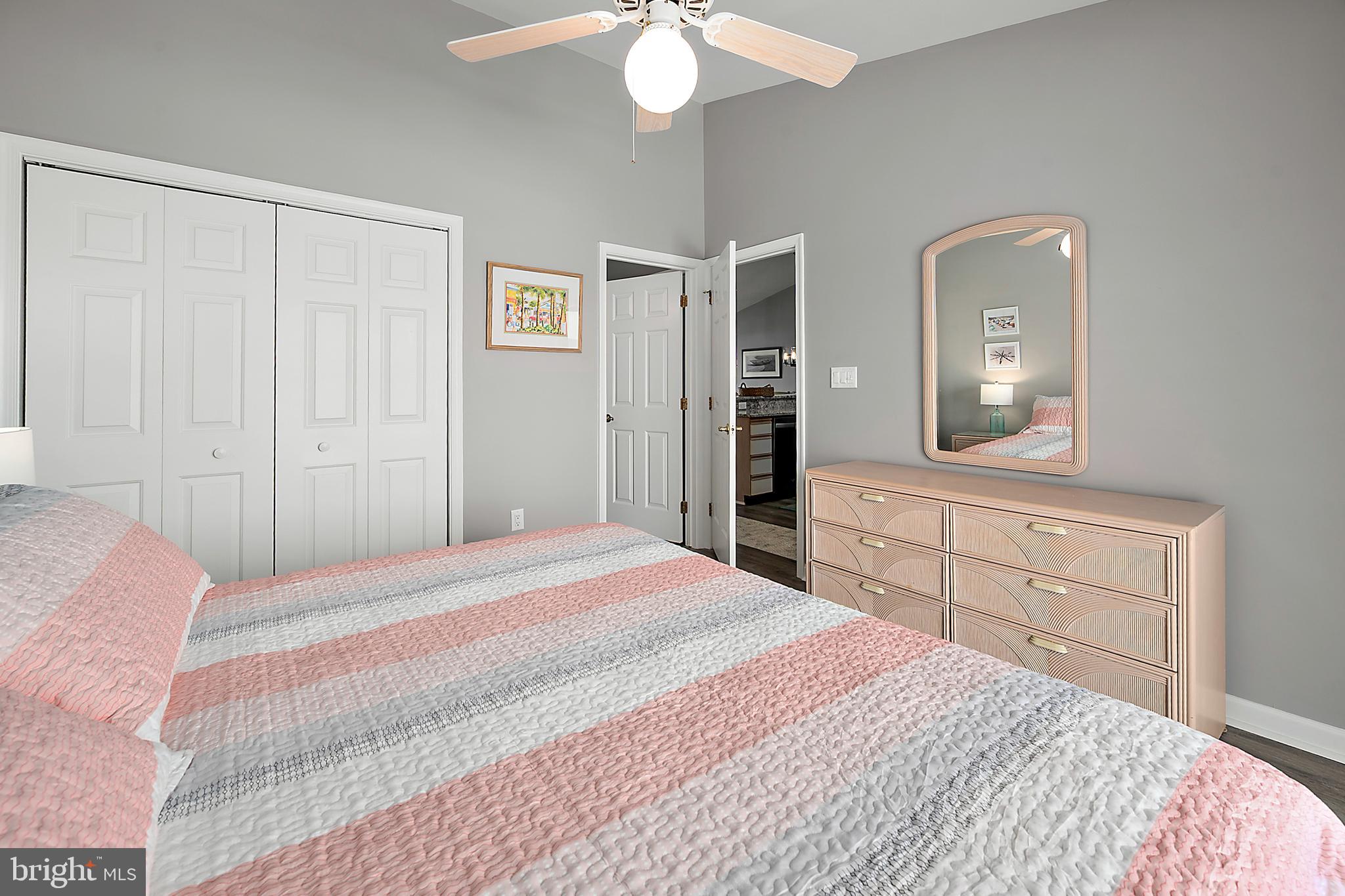 HARBOUR CLUB - Residential