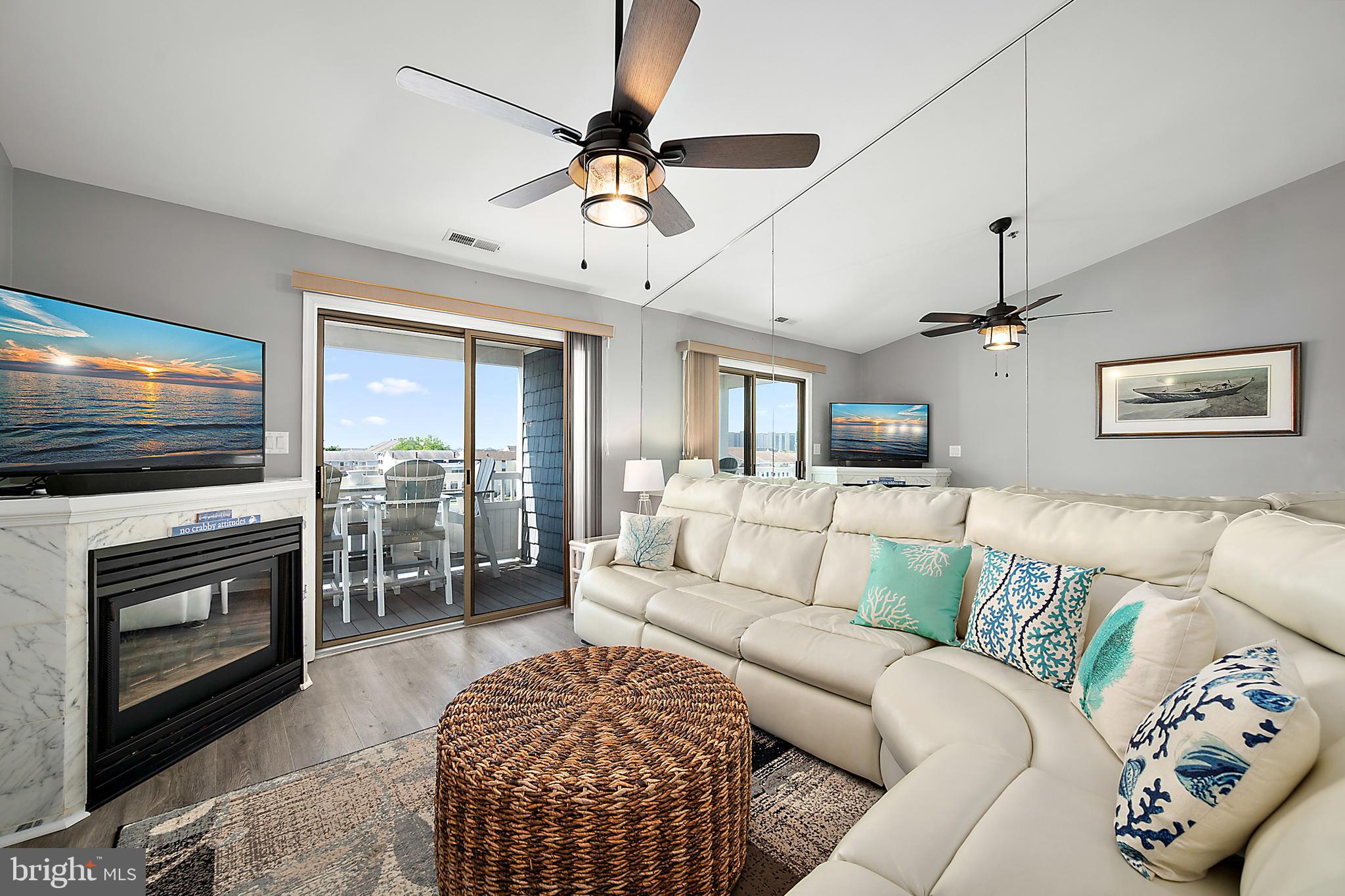 HARBOUR CLUB - Residential