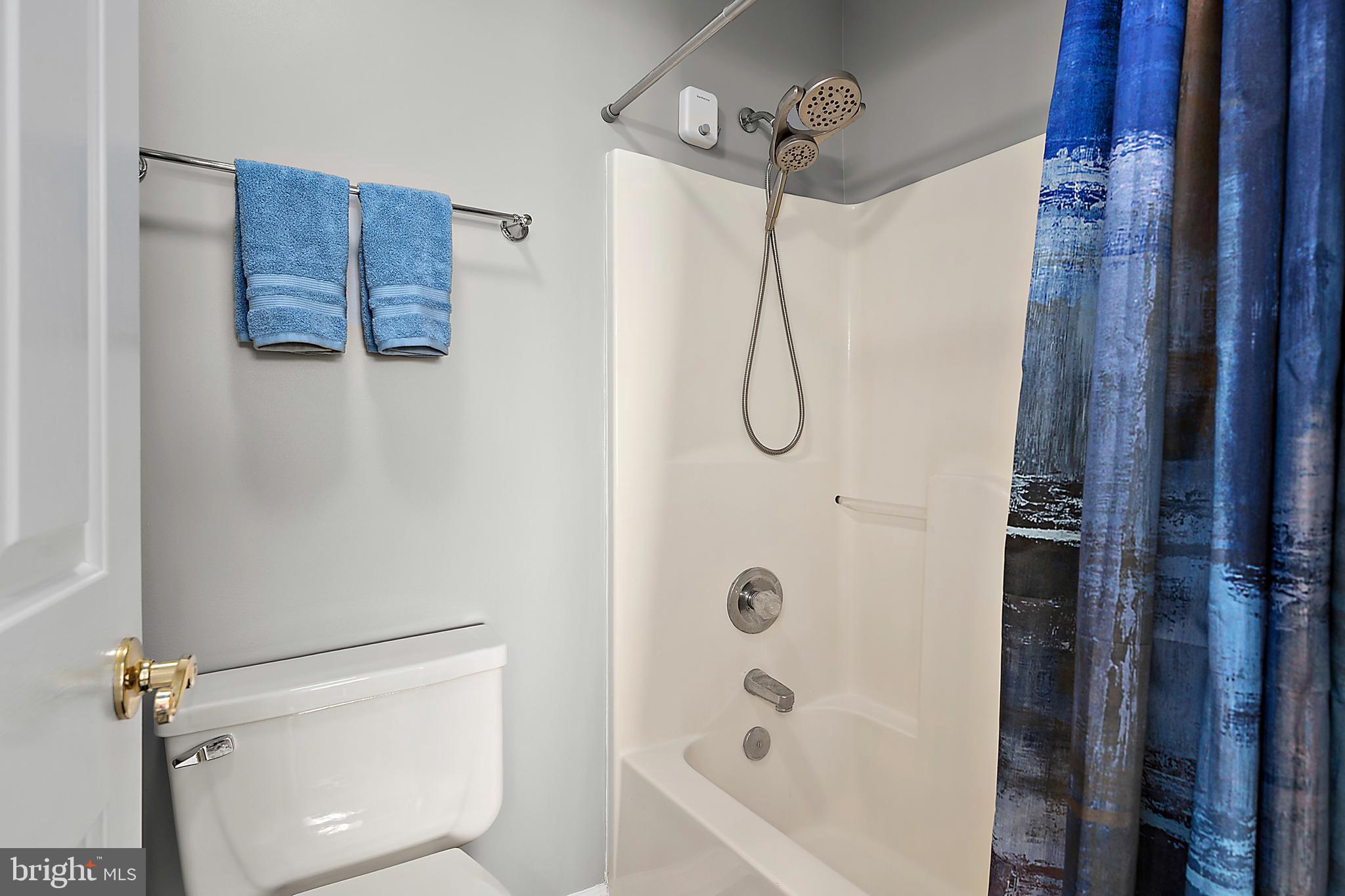 HARBOUR CLUB - Residential