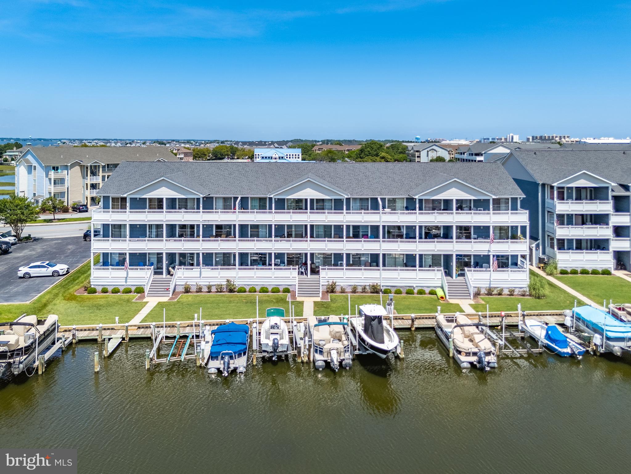 201 S HERON DRIVE 3C