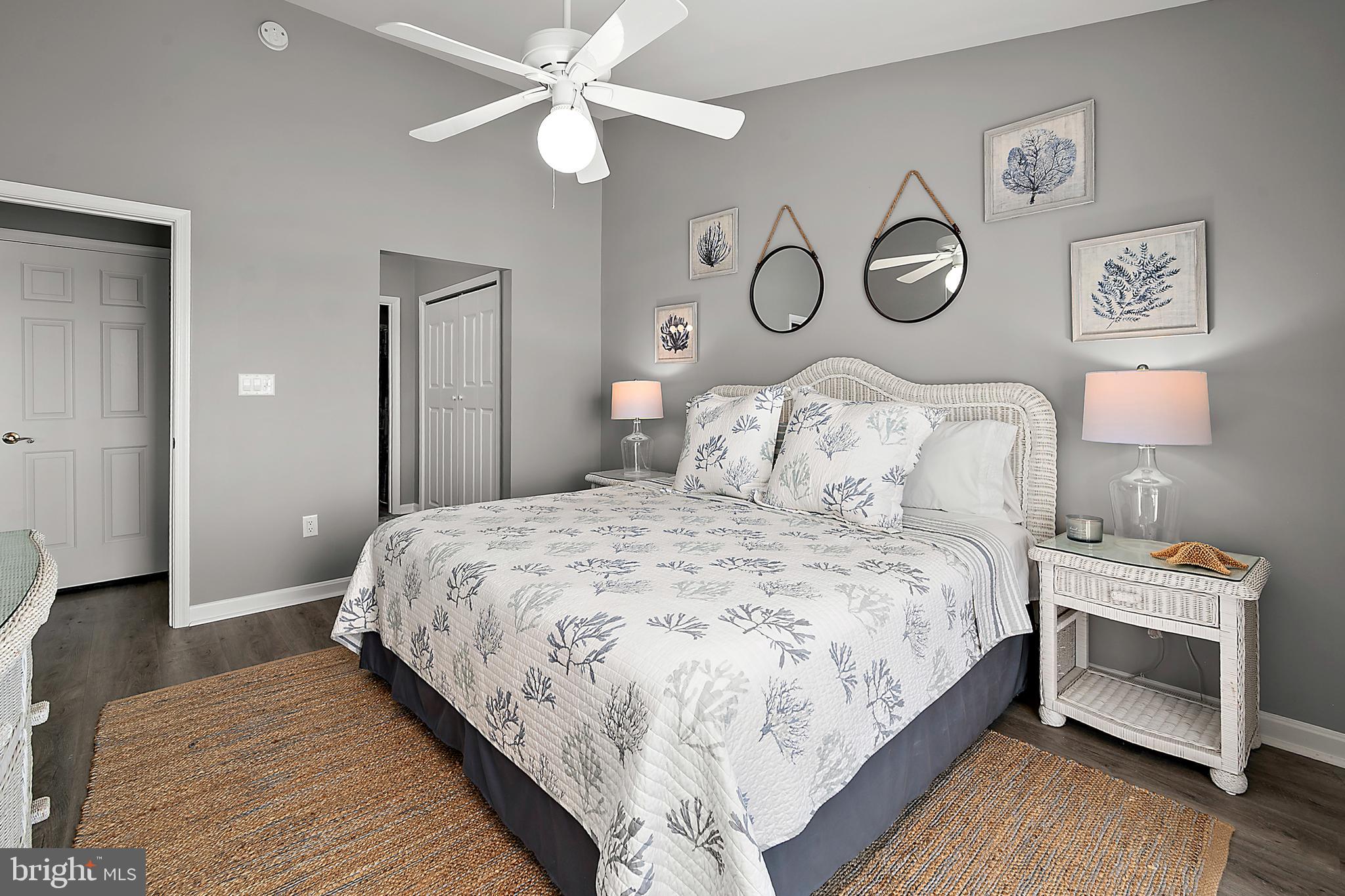 HARBOUR CLUB - Residential