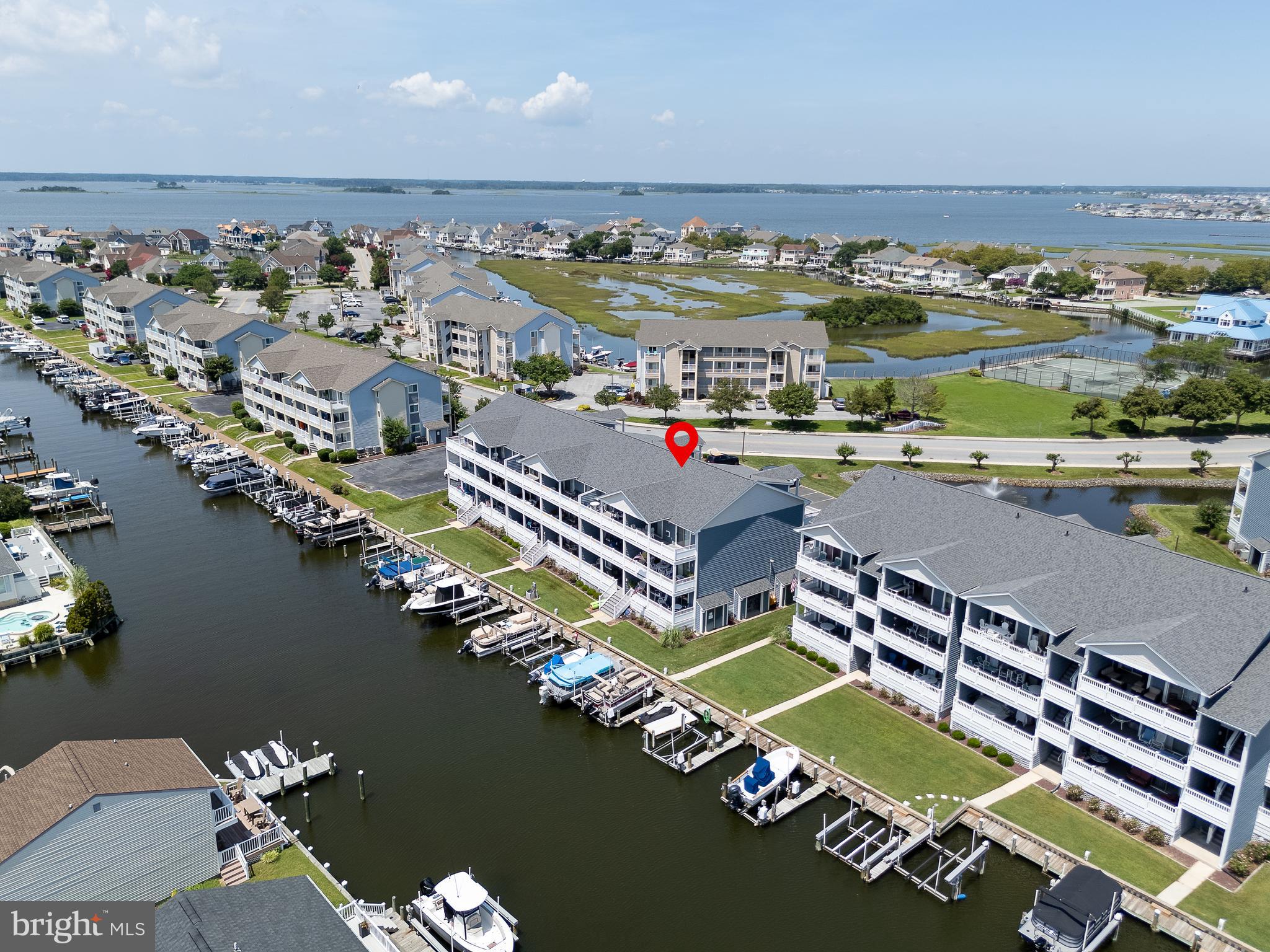 HARBOUR CLUB - Residential