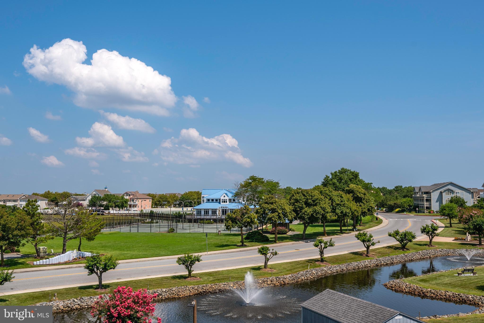 HARBOUR CLUB - Residential