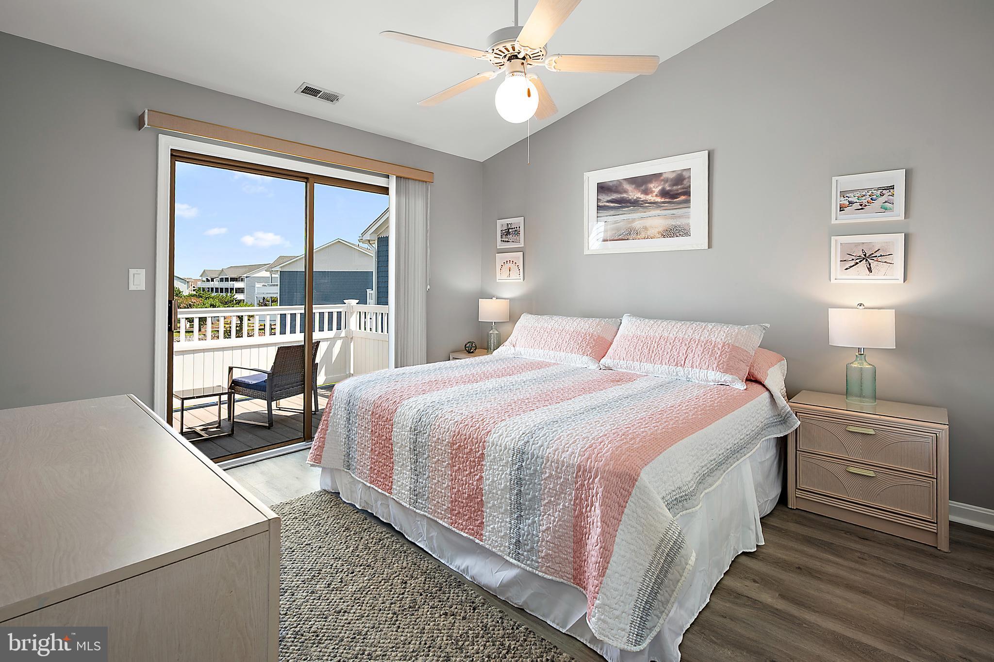 HARBOUR CLUB - Residential