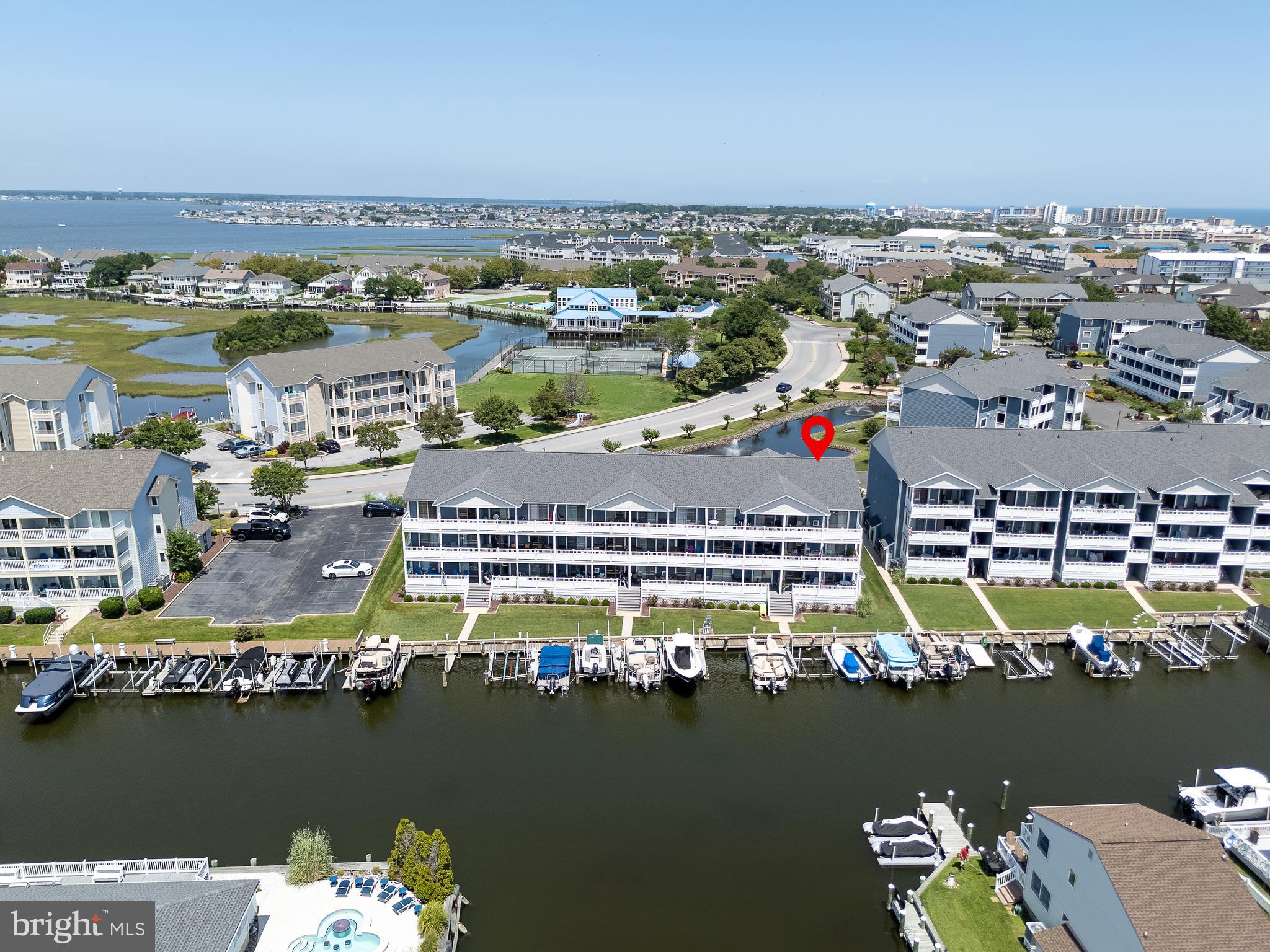 HARBOUR CLUB - Residential