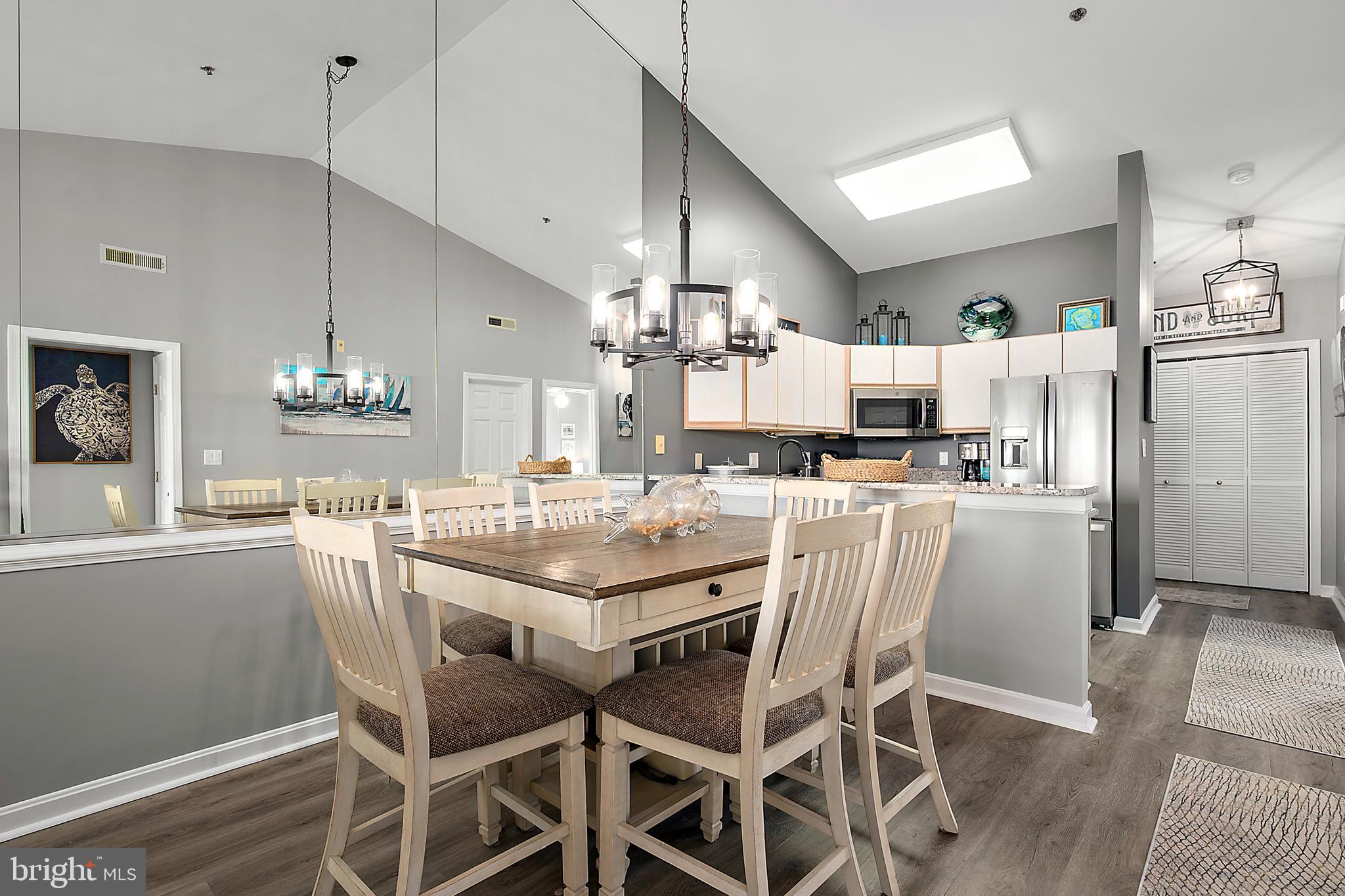 HARBOUR CLUB - Residential