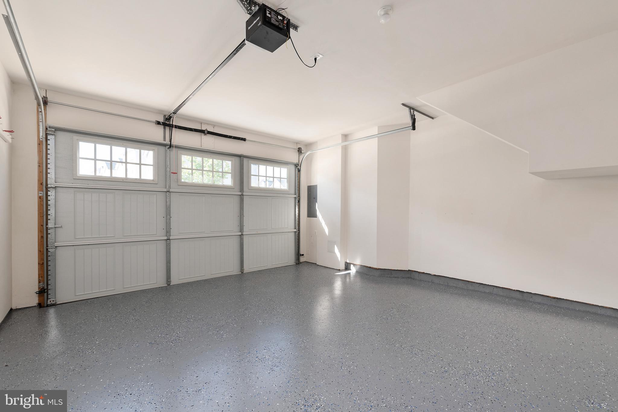 CREEKSTONE VILLAGE - Residential