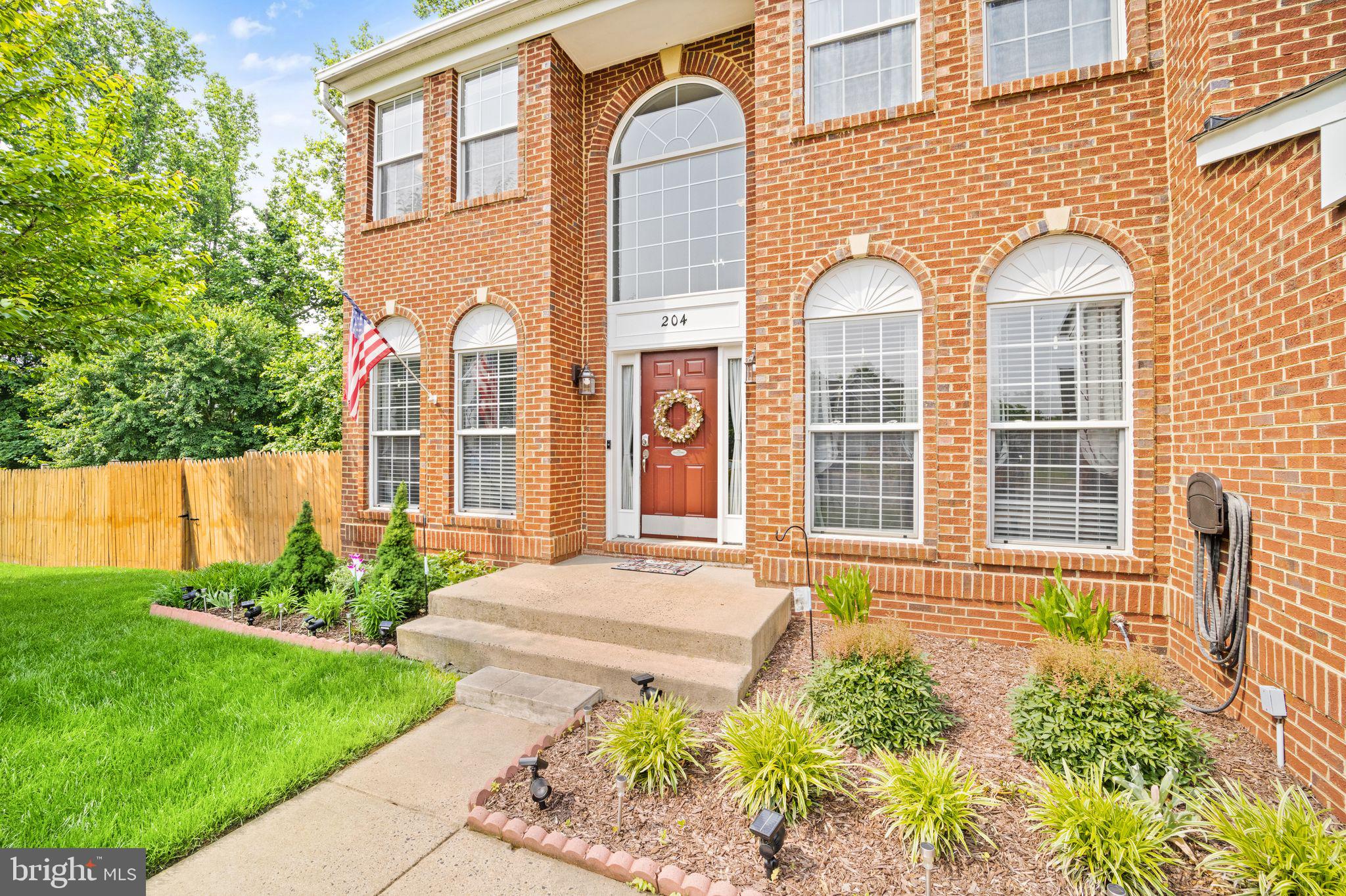 EDGEMONT - Residential