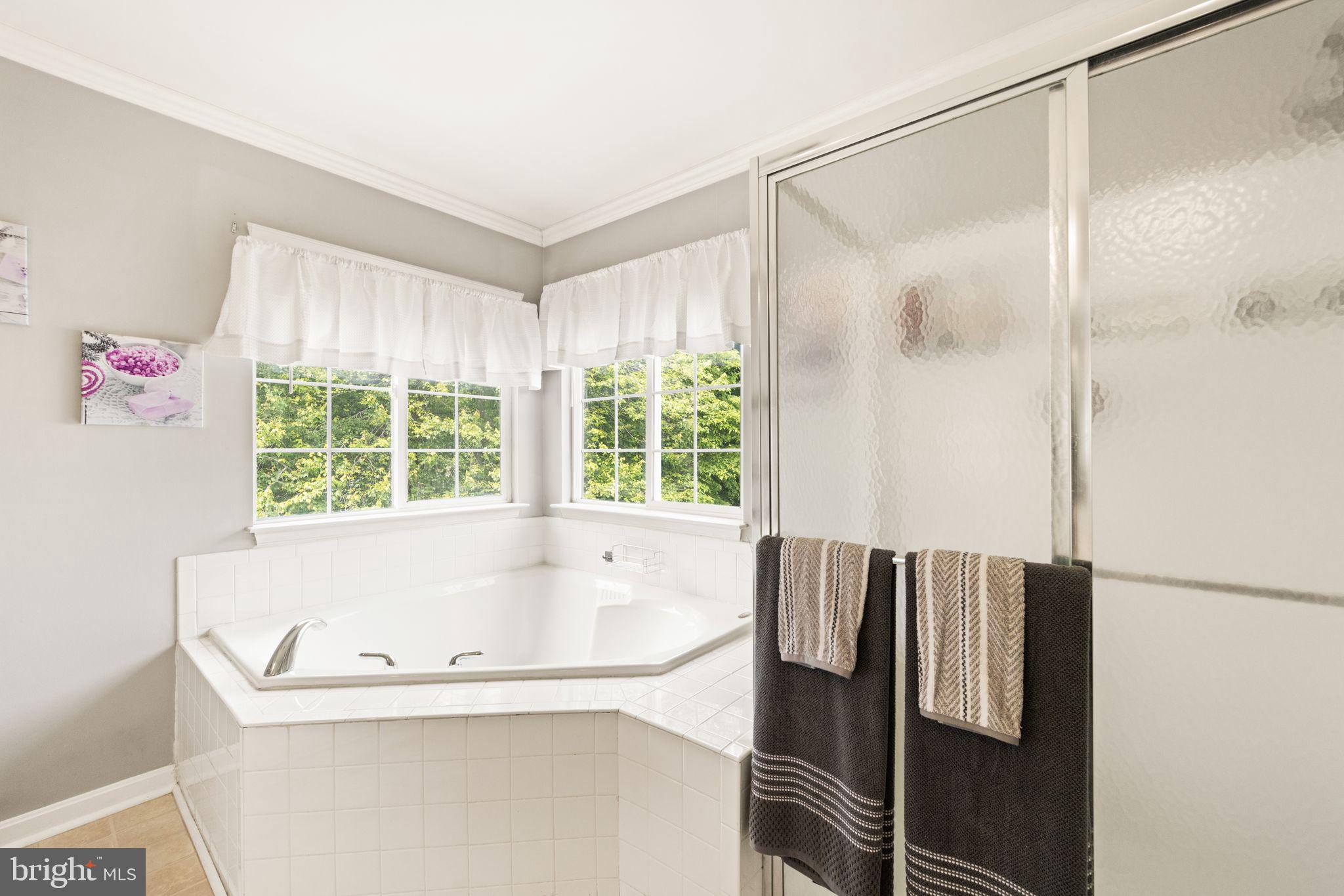 EDGEMONT - Residential