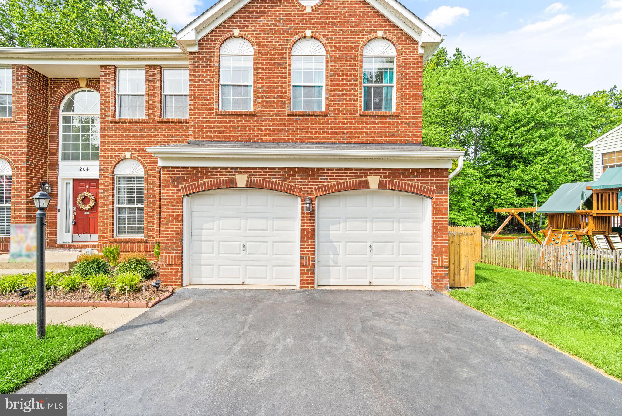 EDGEMONT - Residential