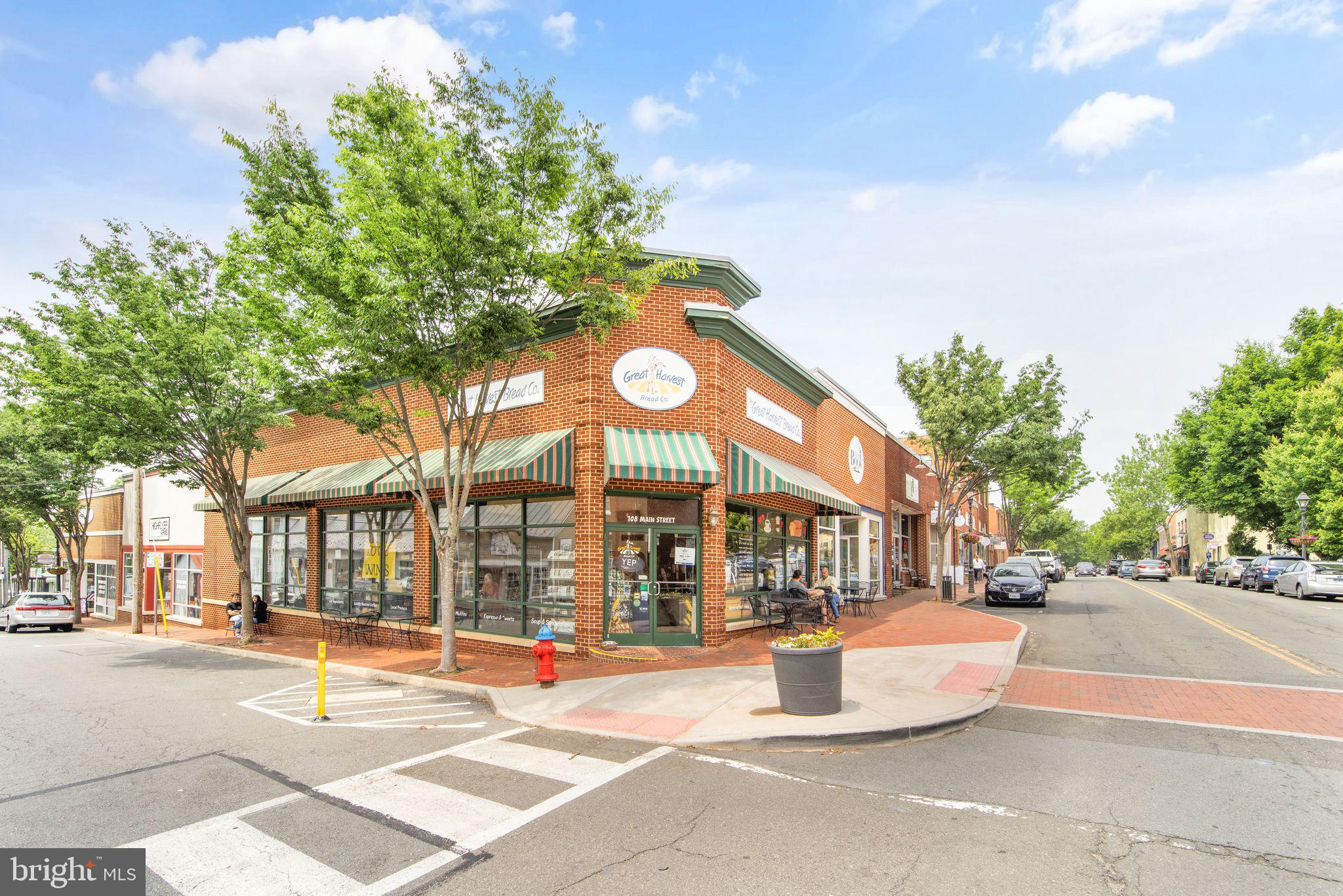 EDGEMONT - Residential