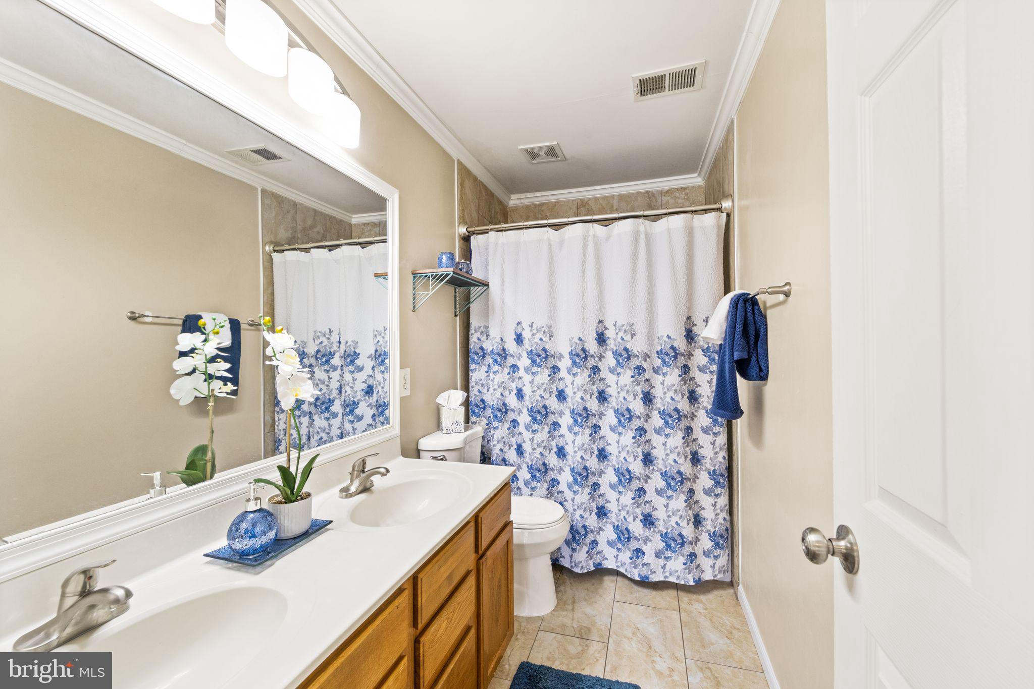 EDGEMONT - Residential