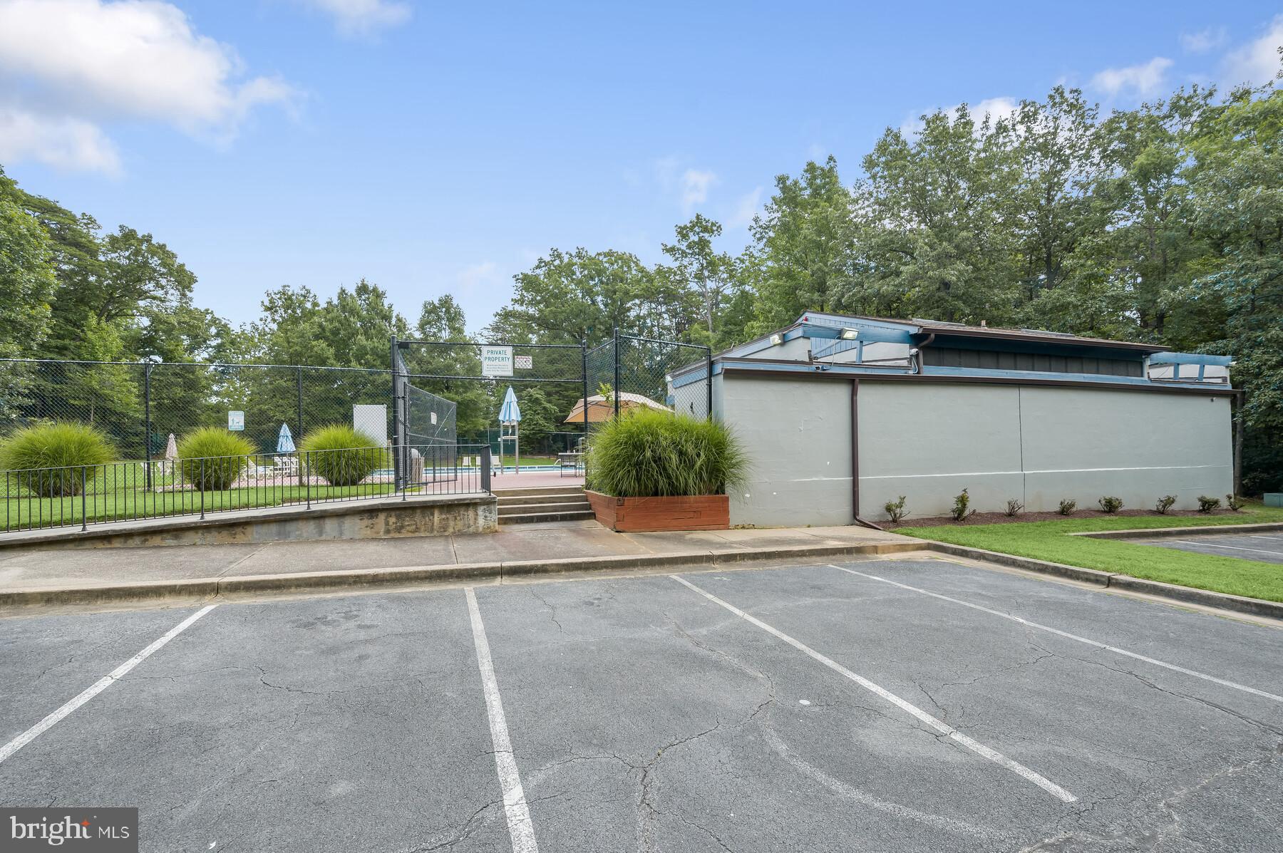 WOODSTREAM VILLAGE - Residential