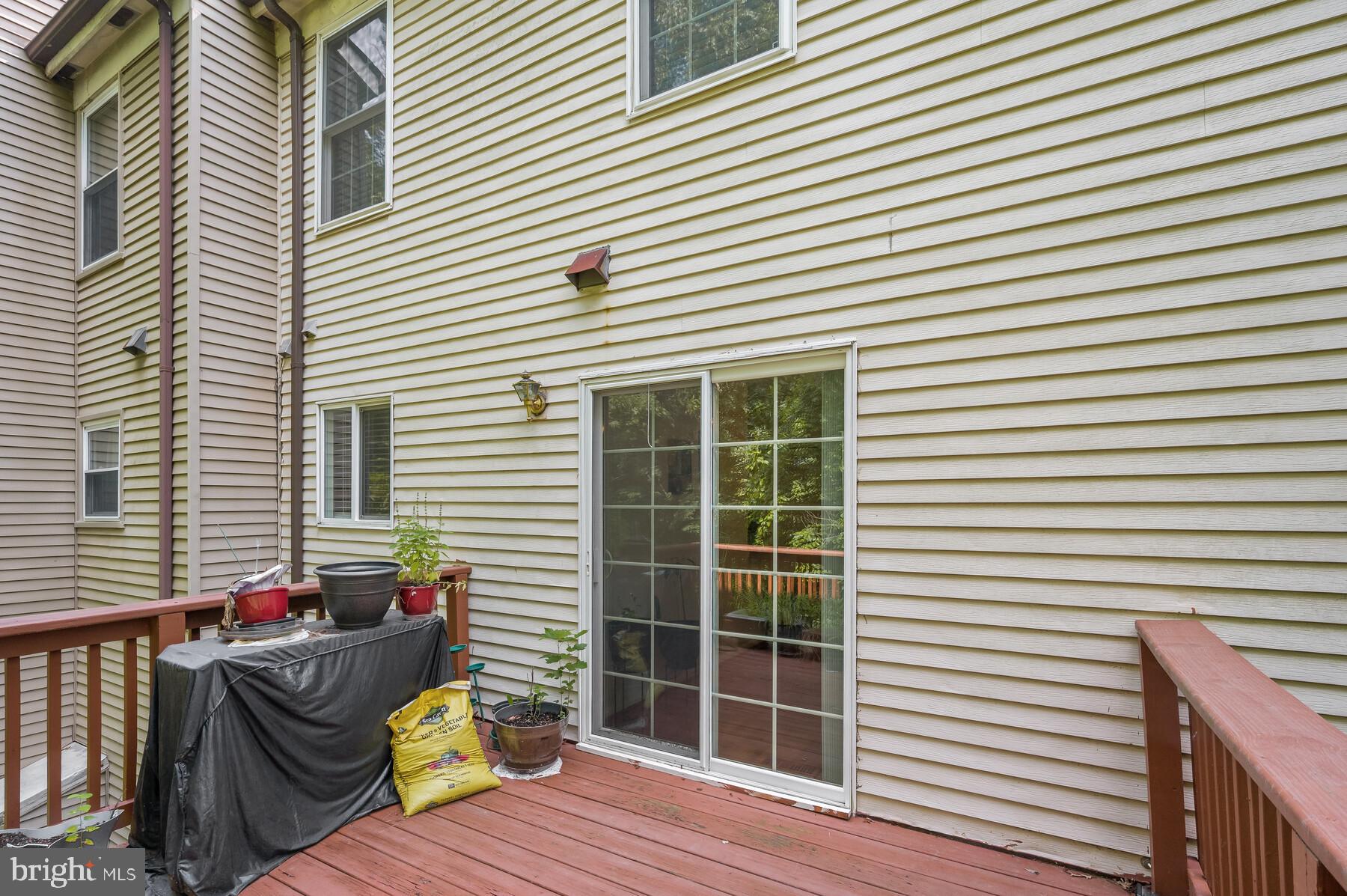 WOODSTREAM VILLAGE - Residential