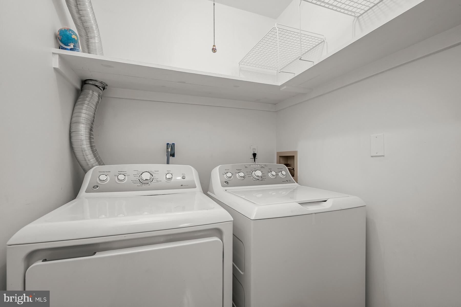 WOODSTREAM VILLAGE - Residential