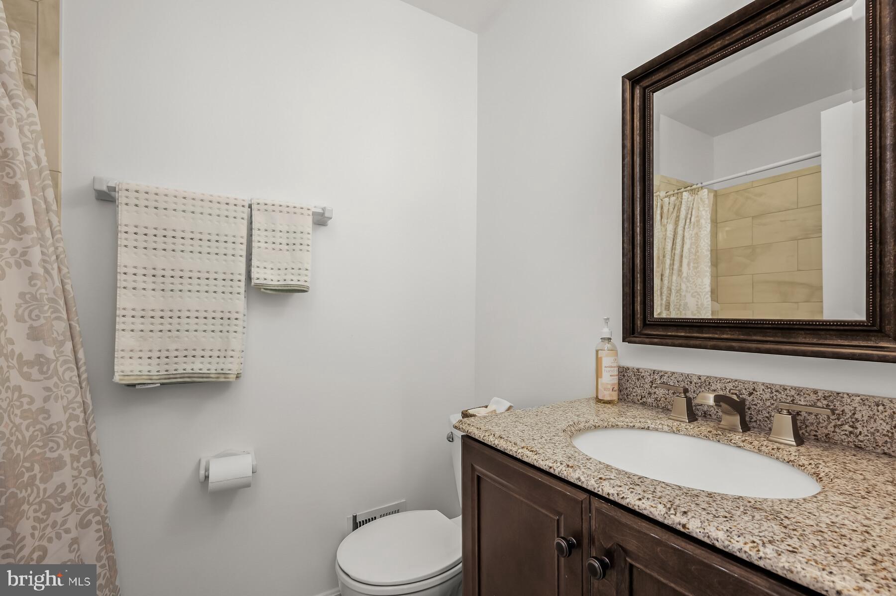 WOODSTREAM VILLAGE - Residential