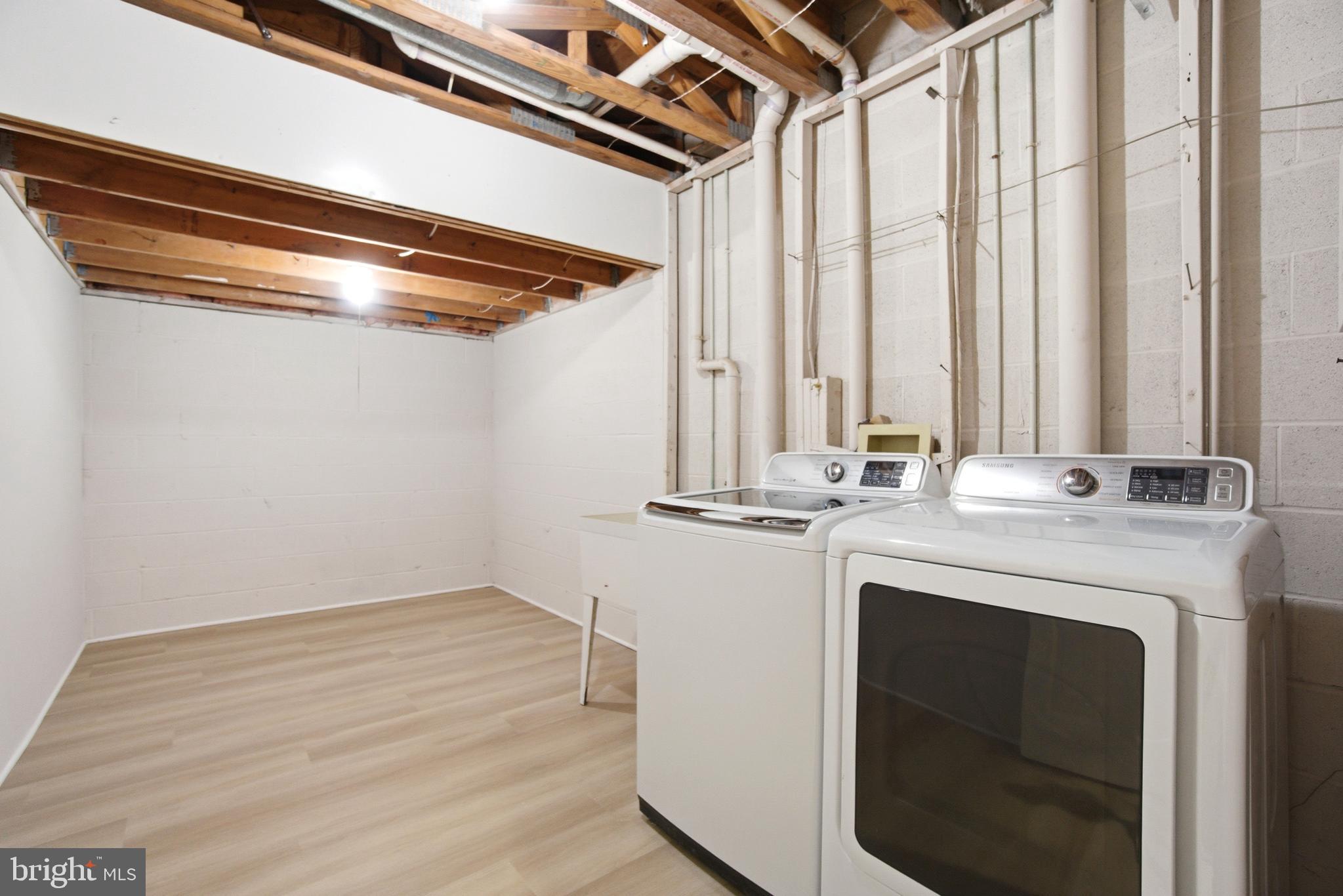 MAYS CHAPEL NORTH - Residential