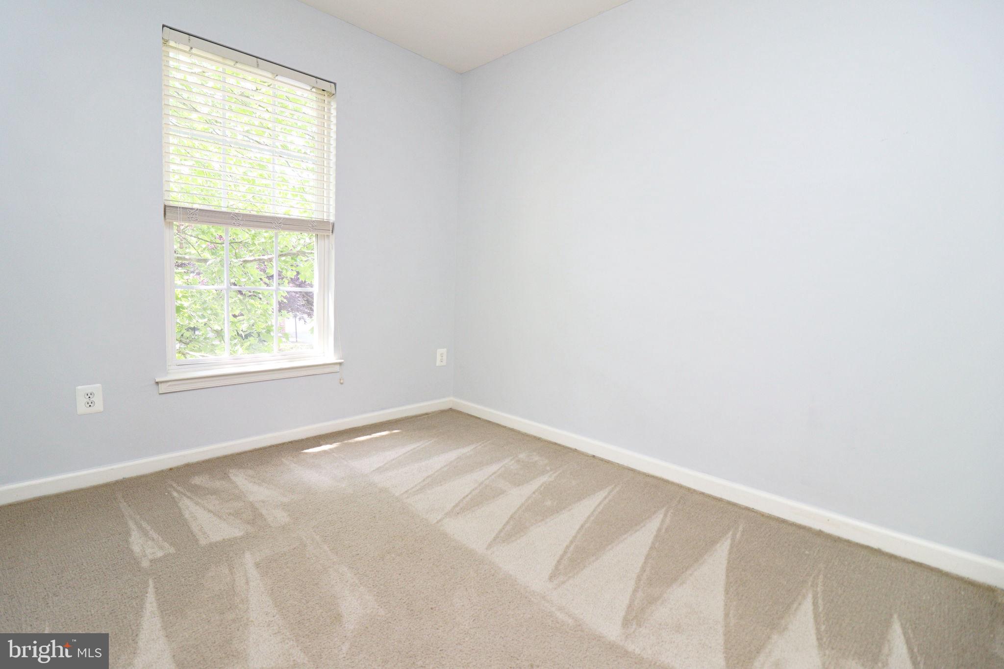 LAKELAND PLACE - Residential