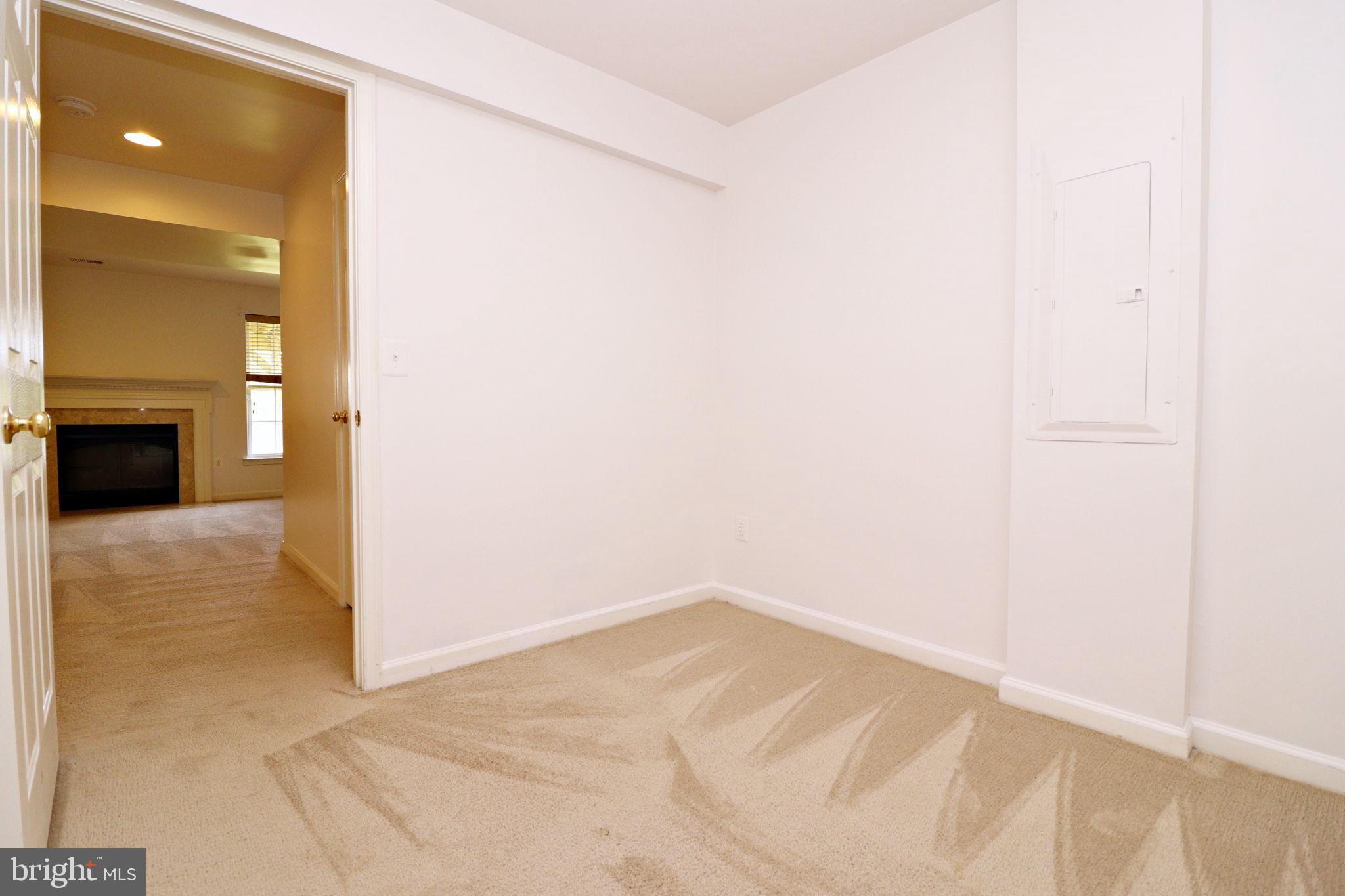 LAKELAND PLACE - Residential