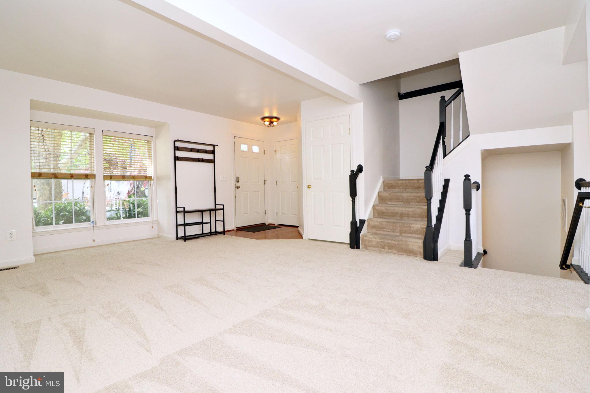 LAKELAND PLACE - Residential