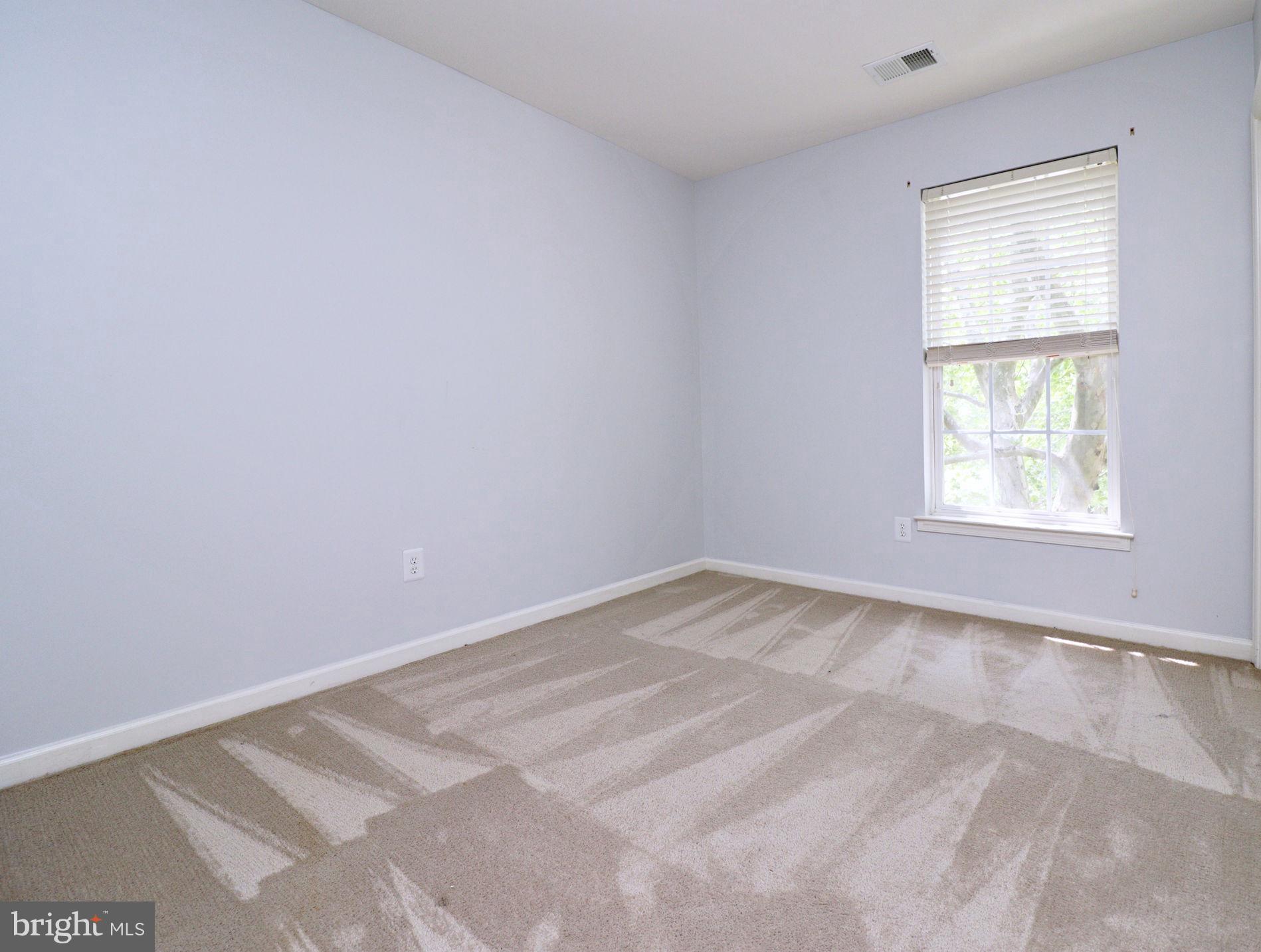 LAKELAND PLACE - Residential