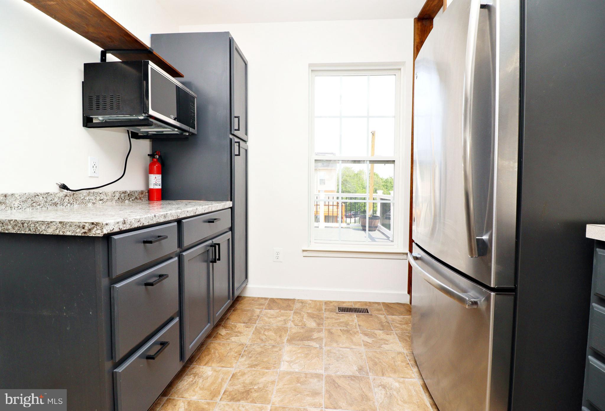 LAKELAND PLACE - Residential