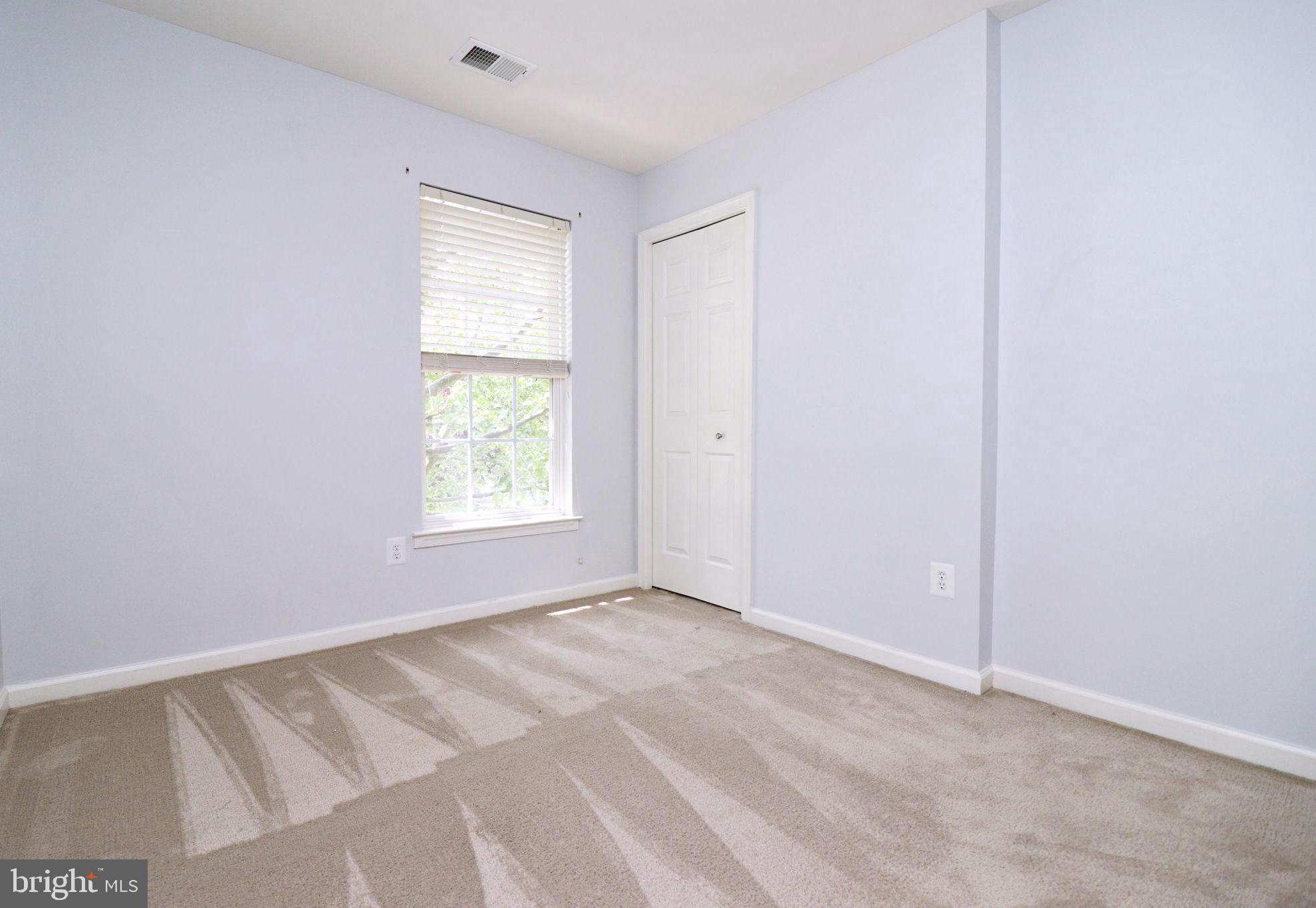 LAKELAND PLACE - Residential