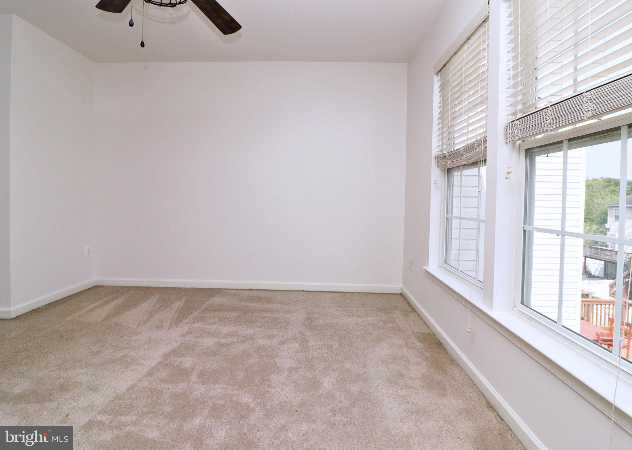 LAKELAND PLACE - Residential