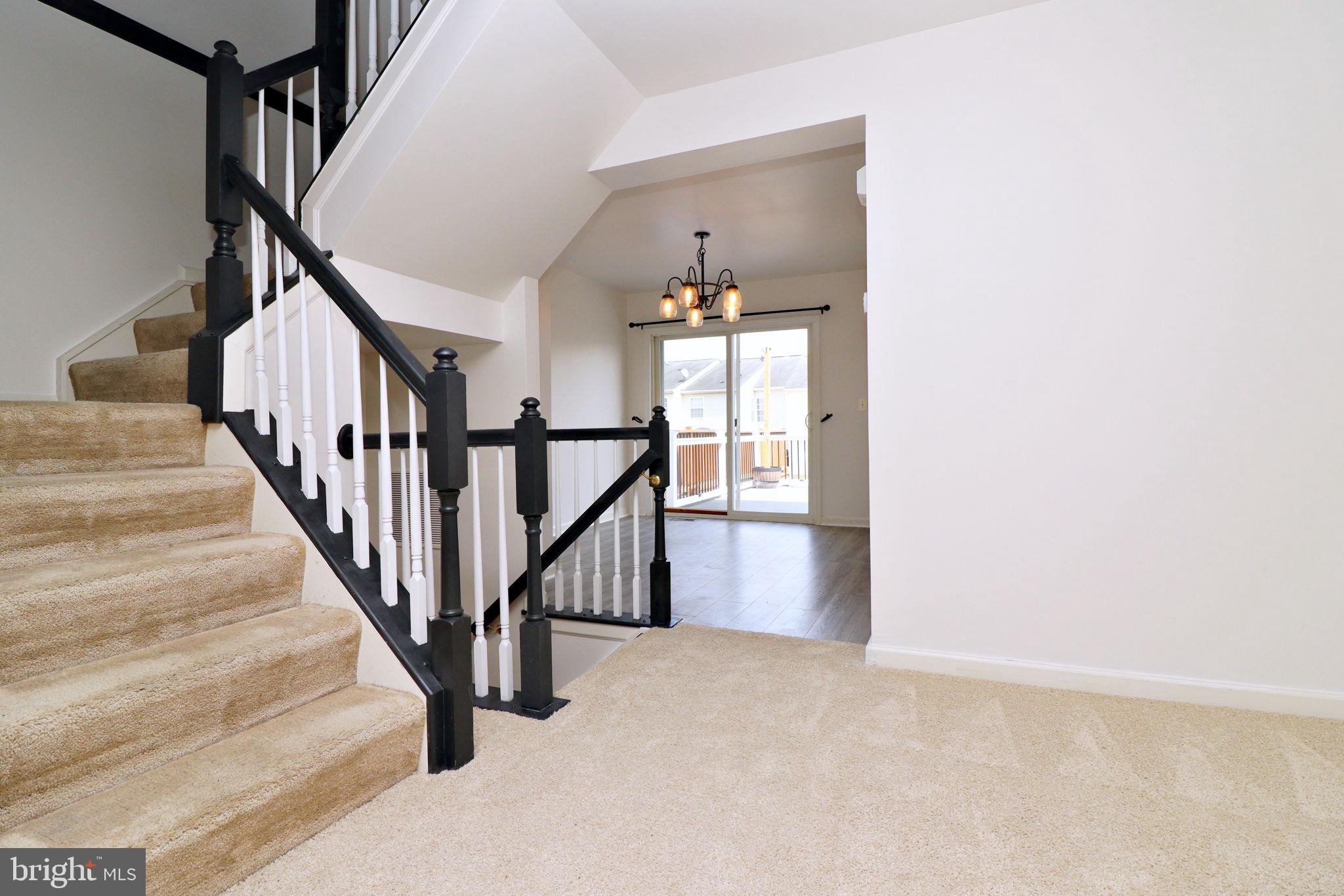 LAKELAND PLACE - Residential