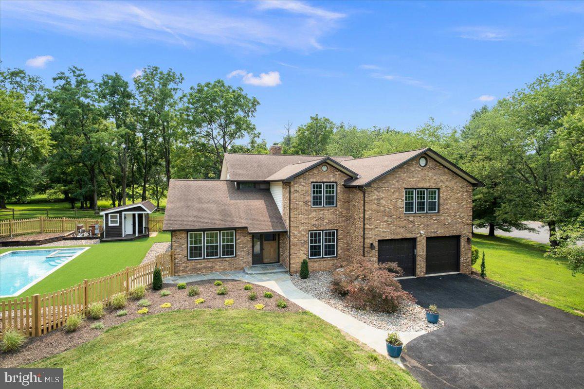 353 GALLOP WOOD PLACE