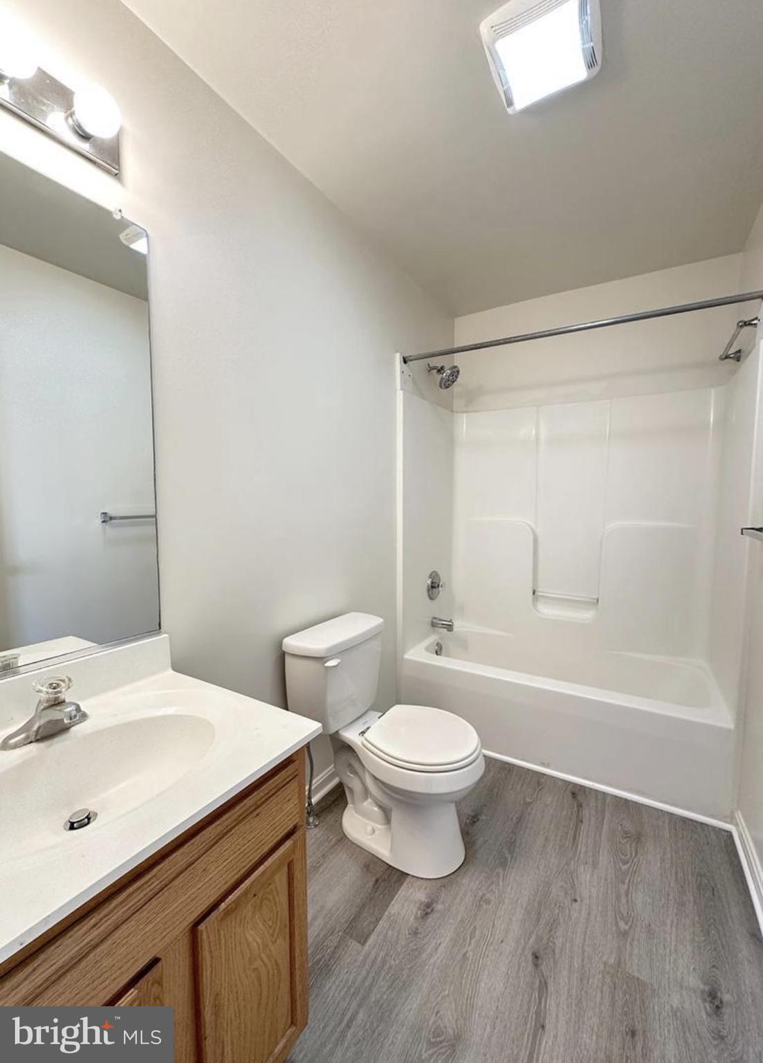 MILLS FARM - Residential Lease