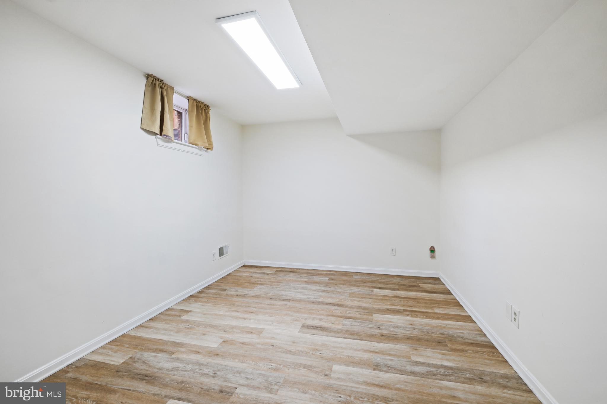 TIMBERLAWN - Residential